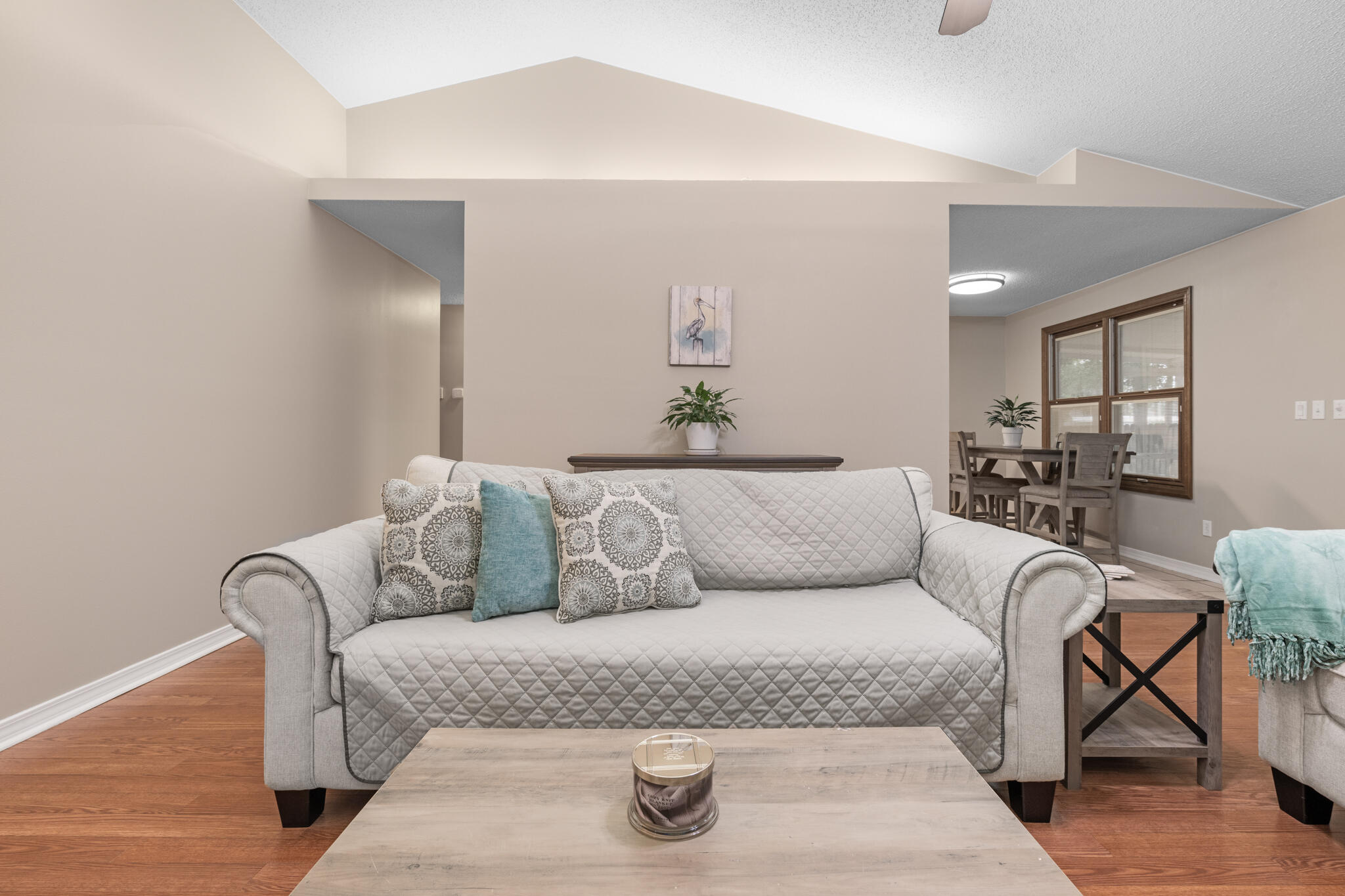 COUNTRYVIEW ESTATES 4TH ADDN - Residential