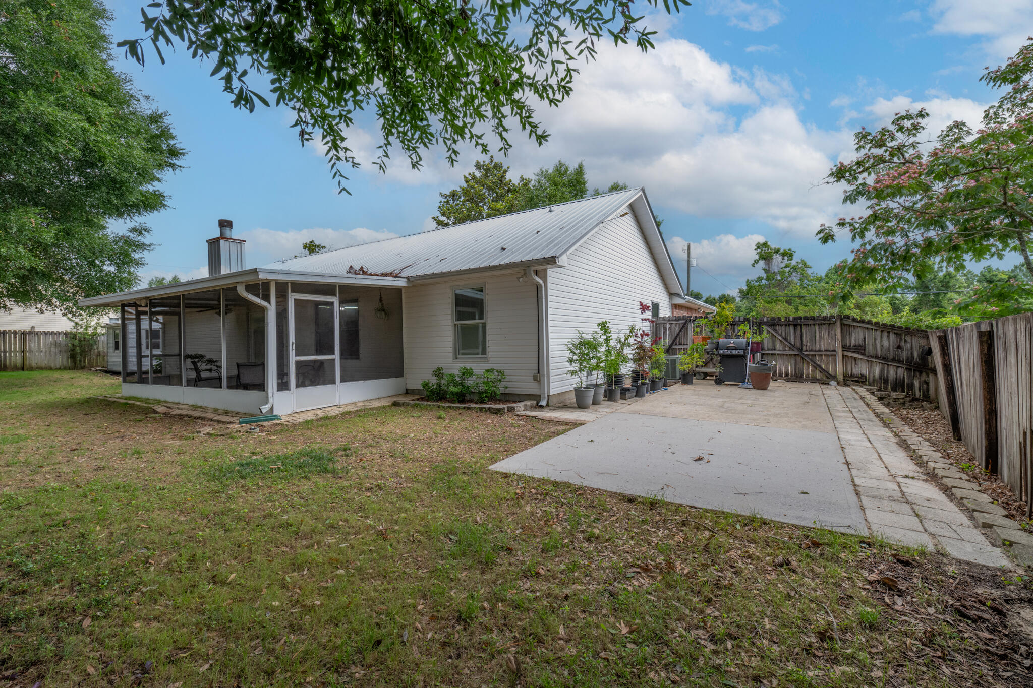 COUNTRYVIEW ESTATES 4TH ADDN - Residential