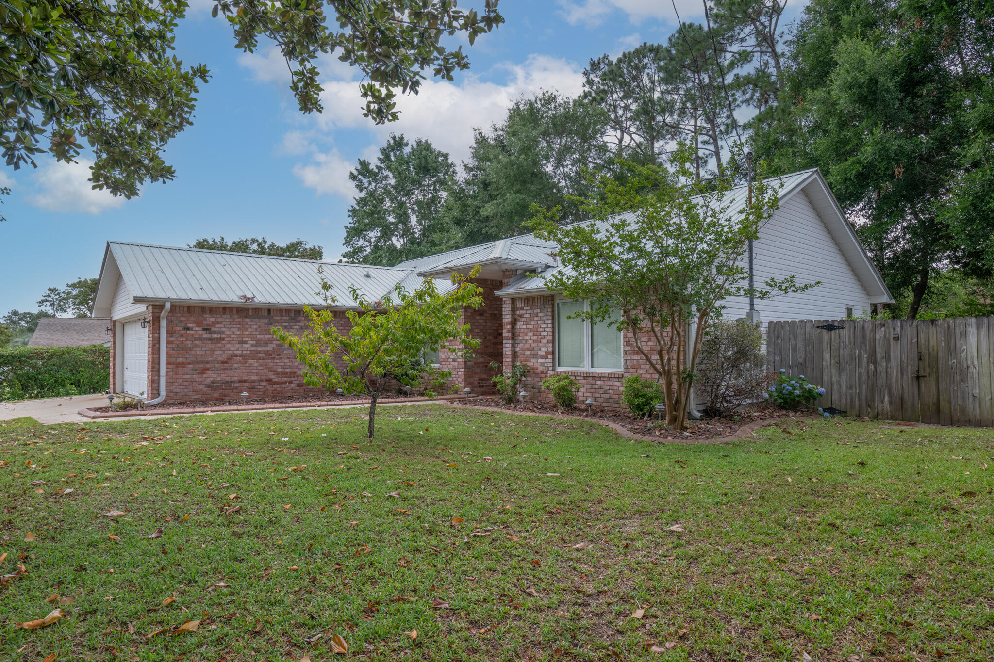 COUNTRYVIEW ESTATES 4TH ADDN - Residential