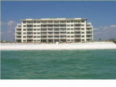 EMERALD TOWERS WEST CONDO - Residential