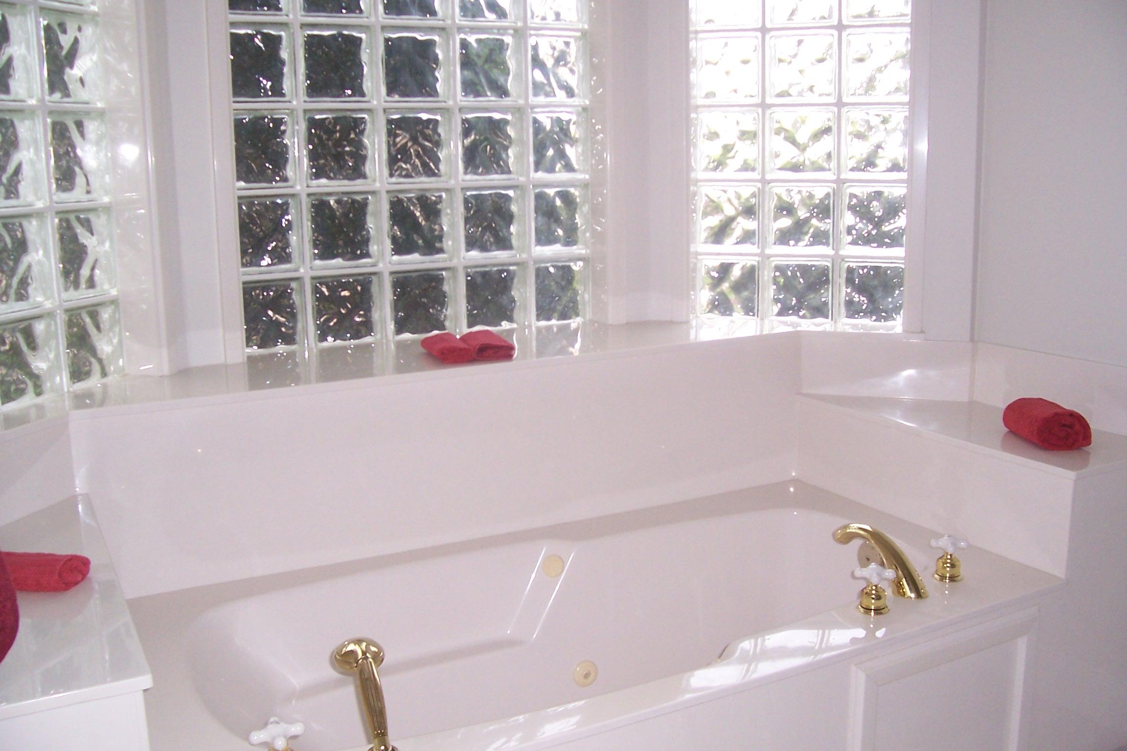 MAGNOLIA PLANTATION AT BLUEWATER BAY - Residential