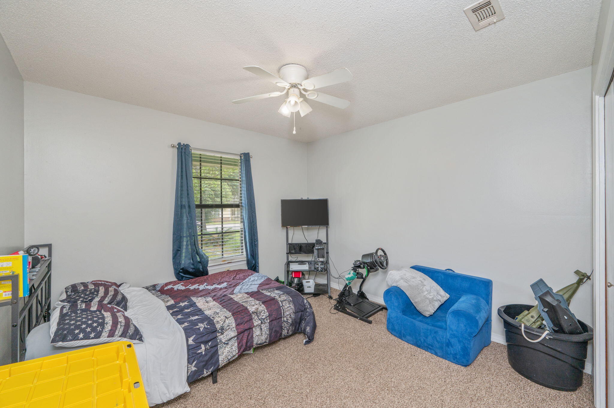 COUNTRYVIEW ESTATES 1ST ADDN - Residential