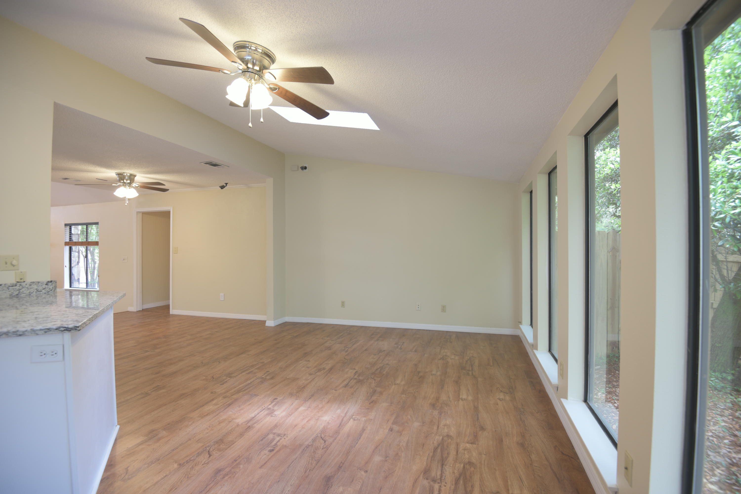 BAYOU POQUITO - Residential