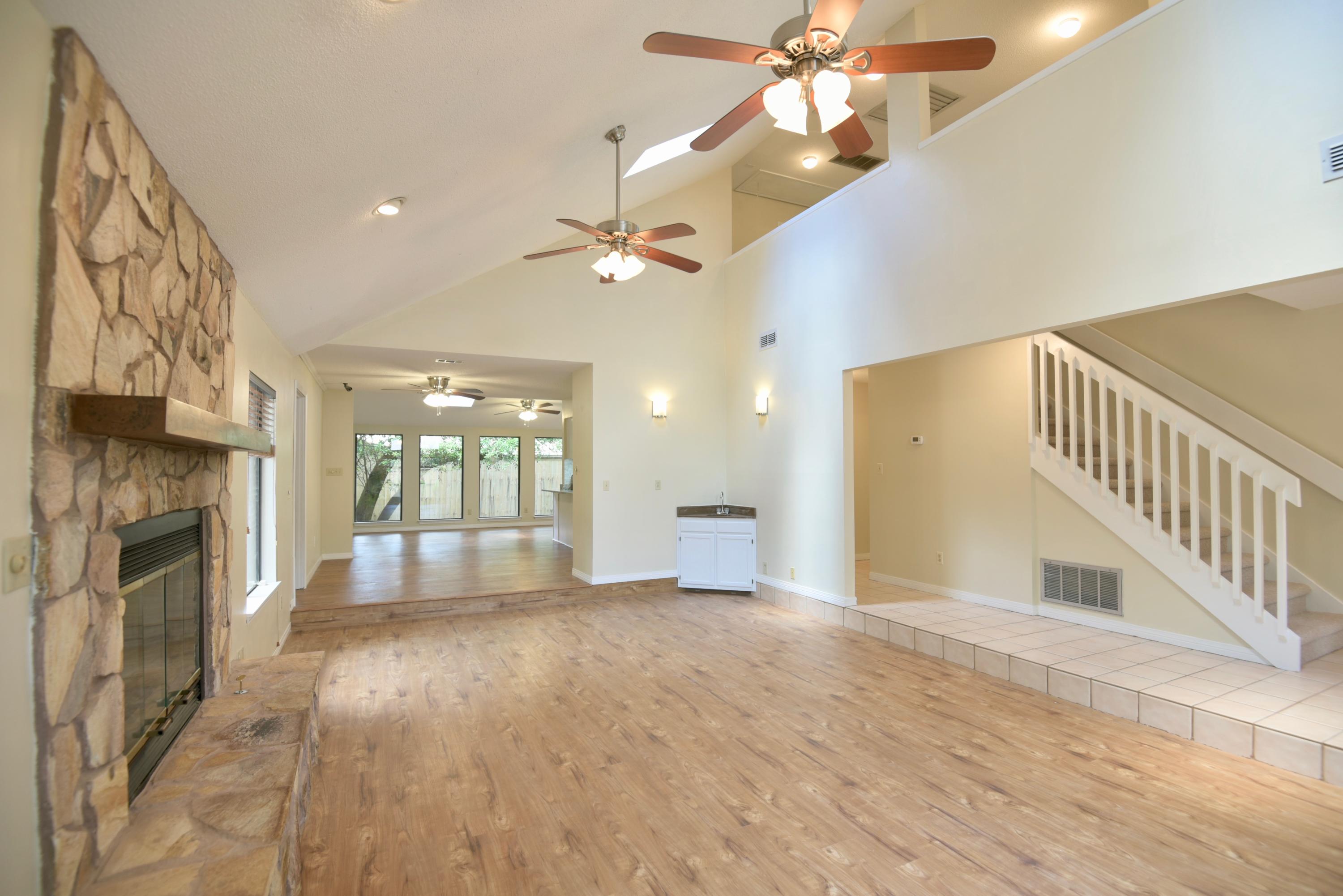 BAYOU POQUITO - Residential