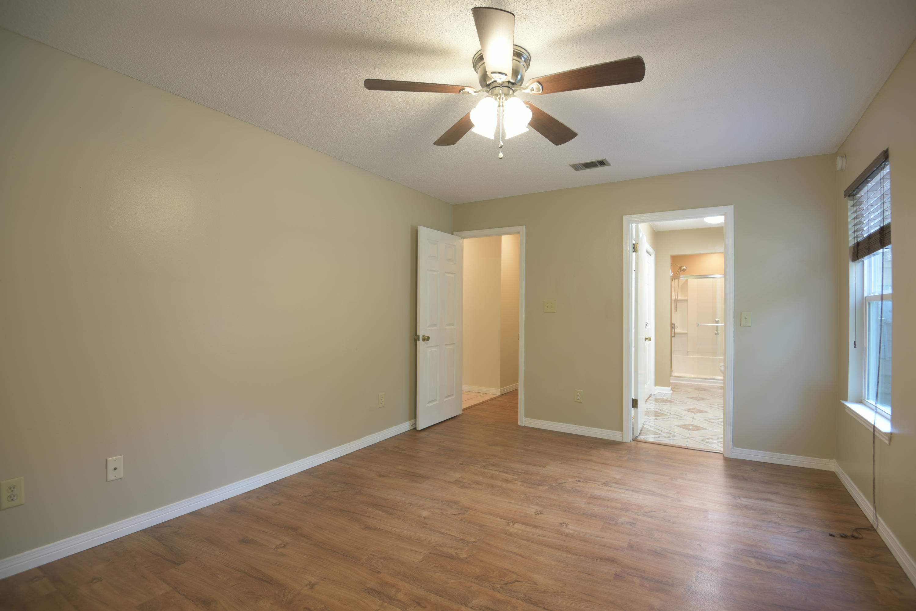 BAYOU POQUITO - Residential