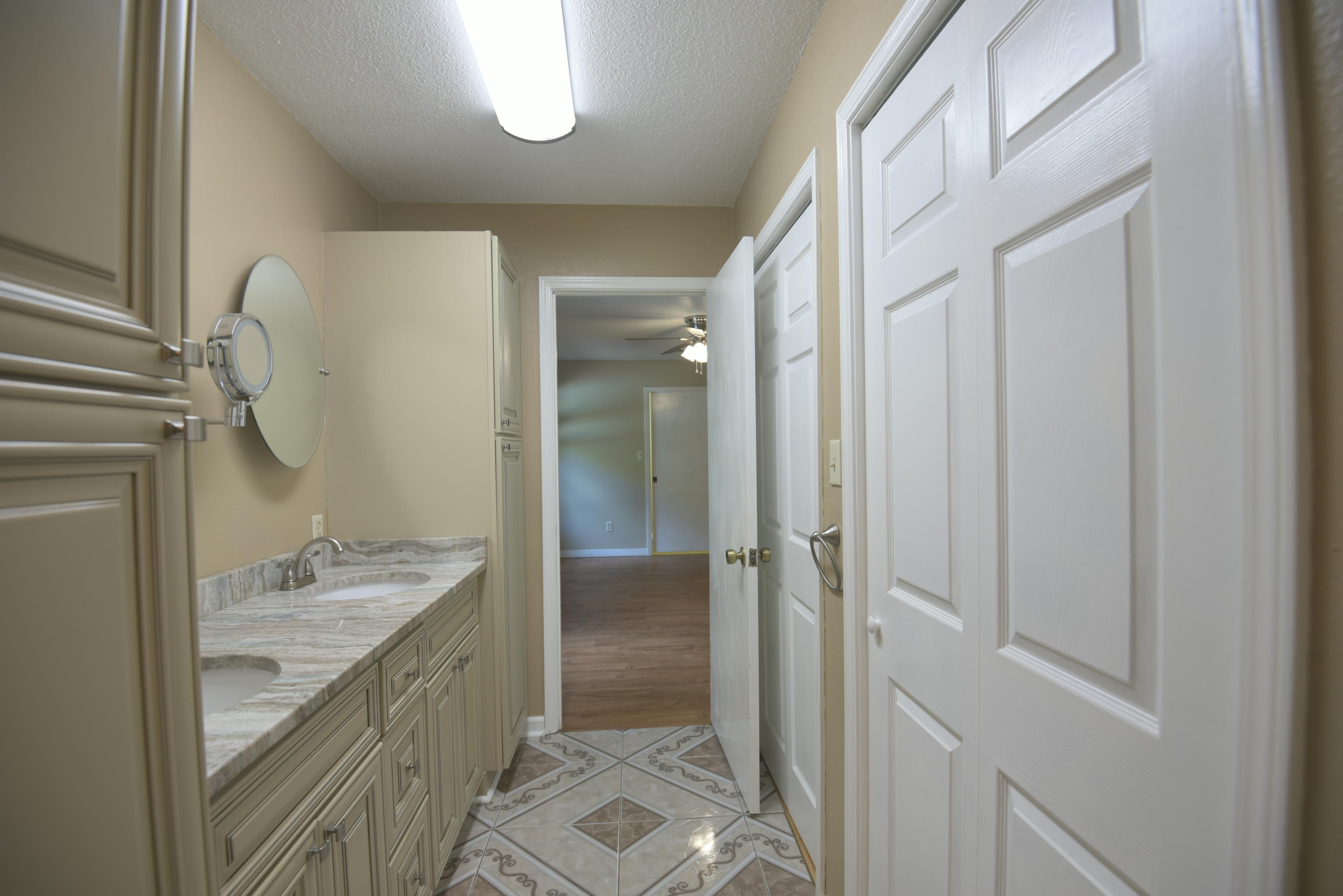 BAYOU POQUITO - Residential