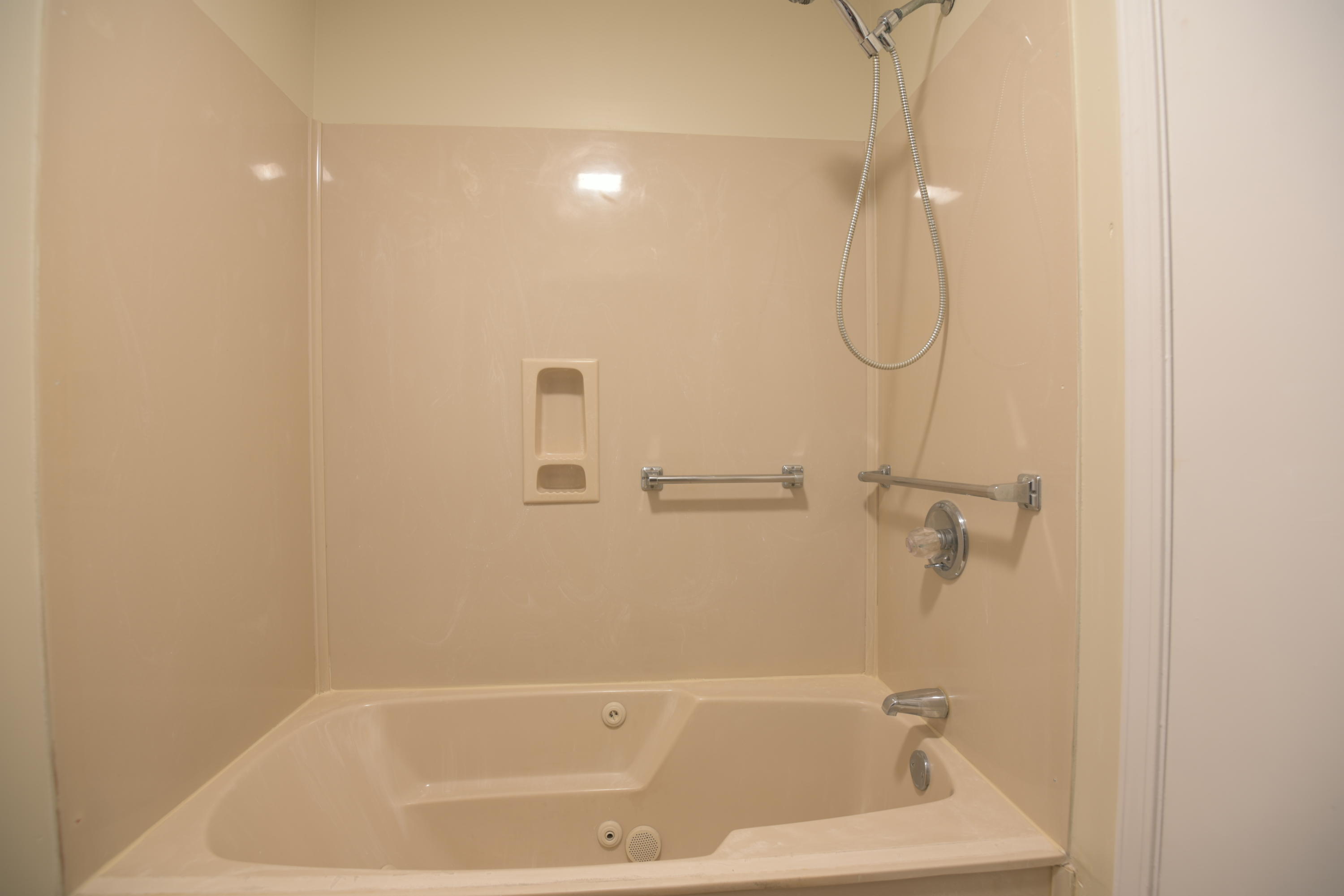 BAYOU POQUITO - Residential