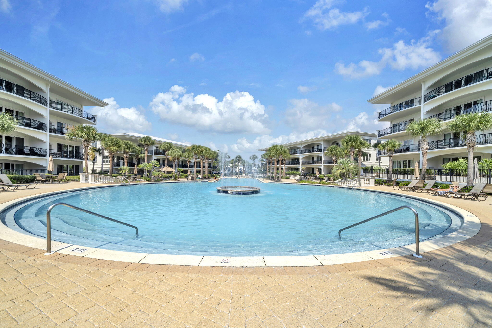 ADAGIO - Residential
