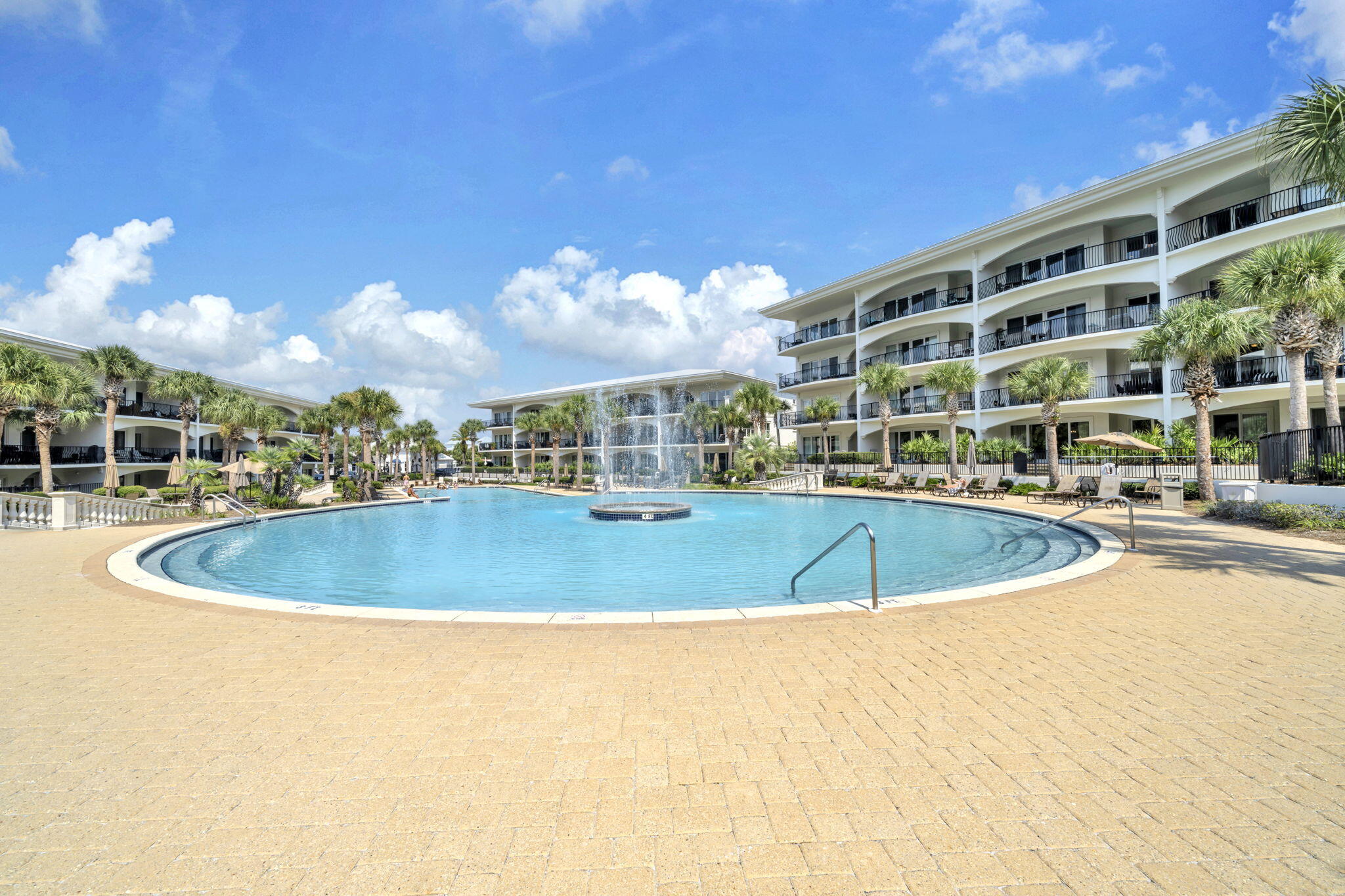 ADAGIO - Residential