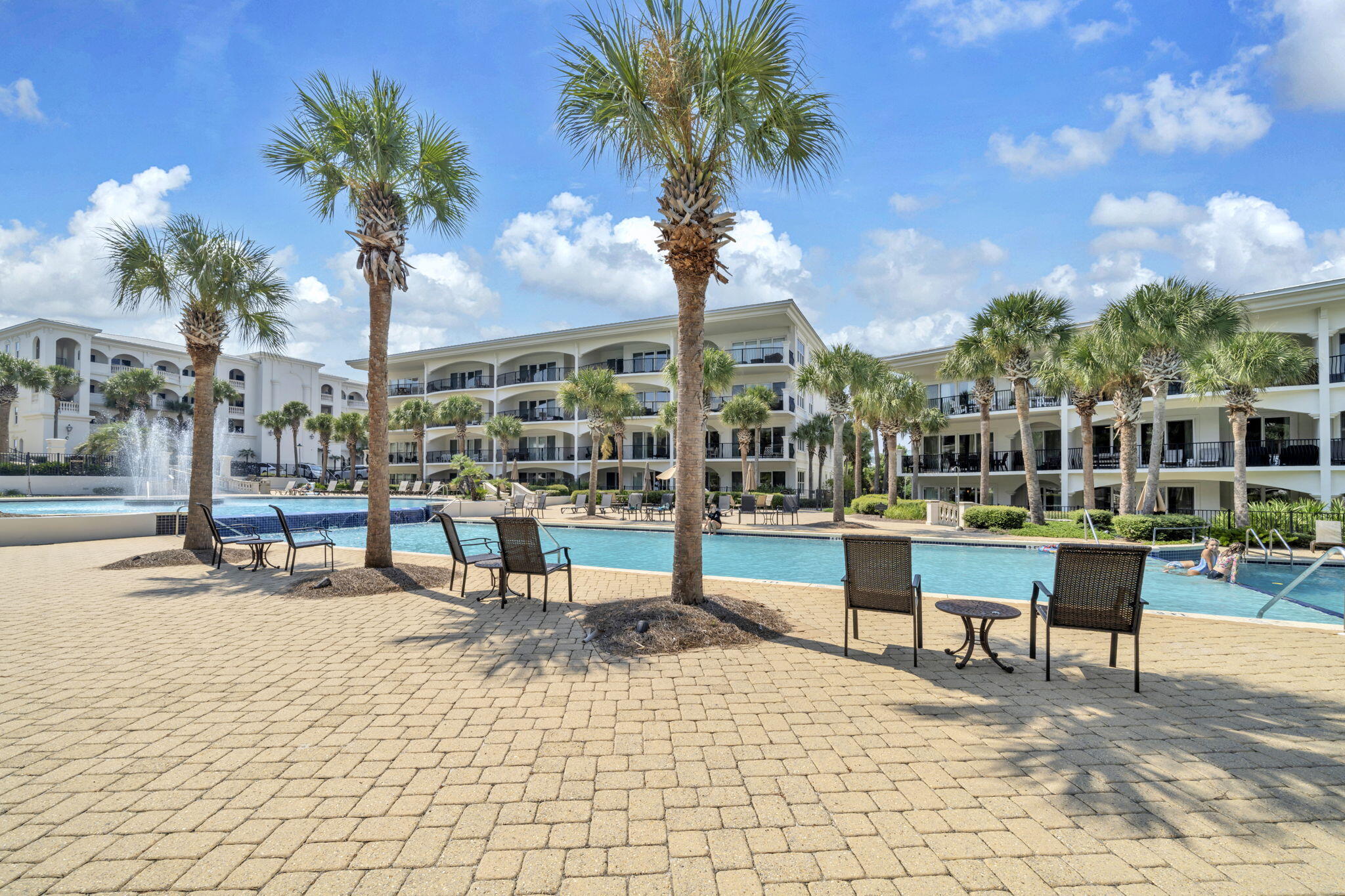 ADAGIO - Residential