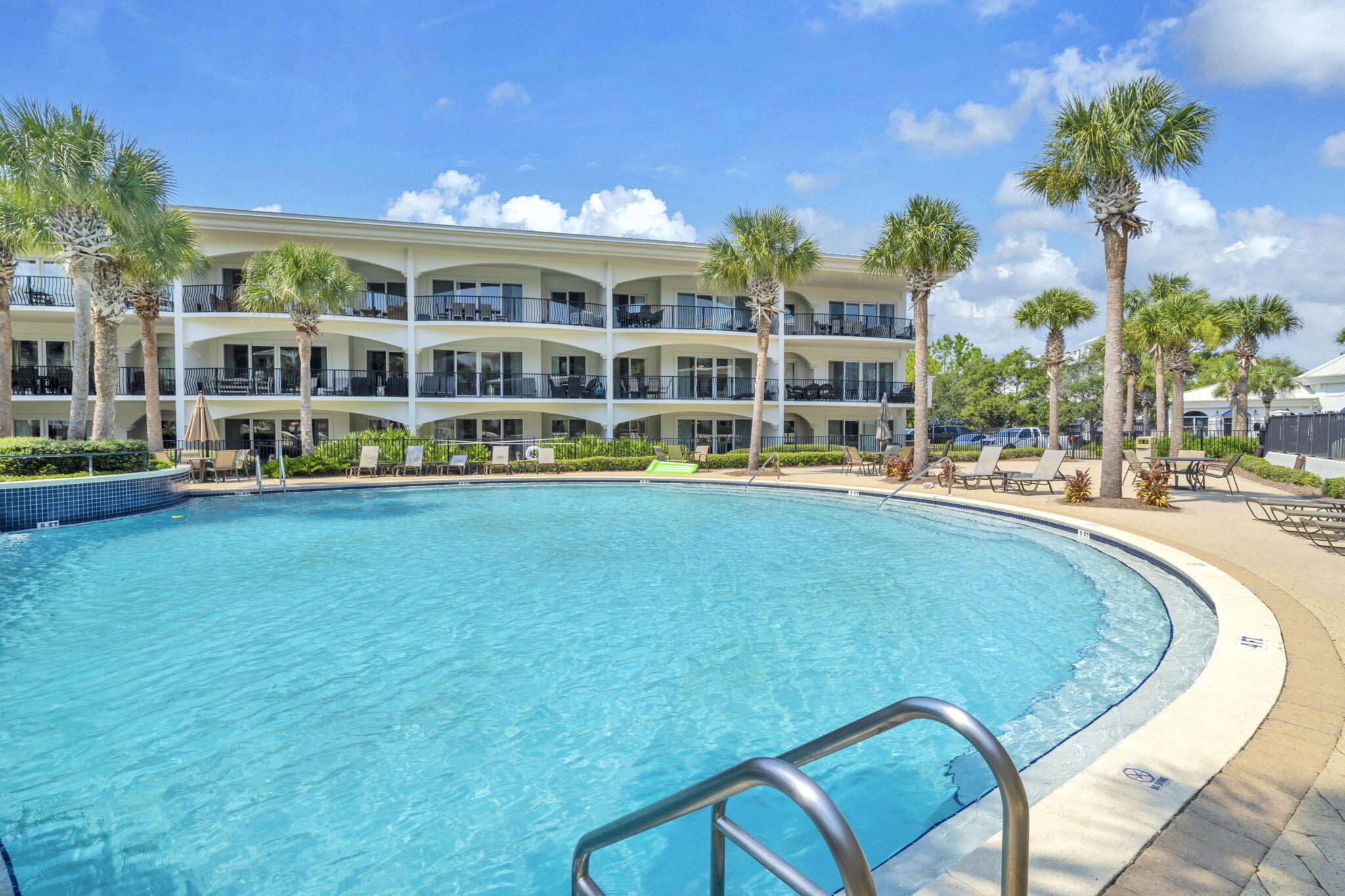 ADAGIO - Residential