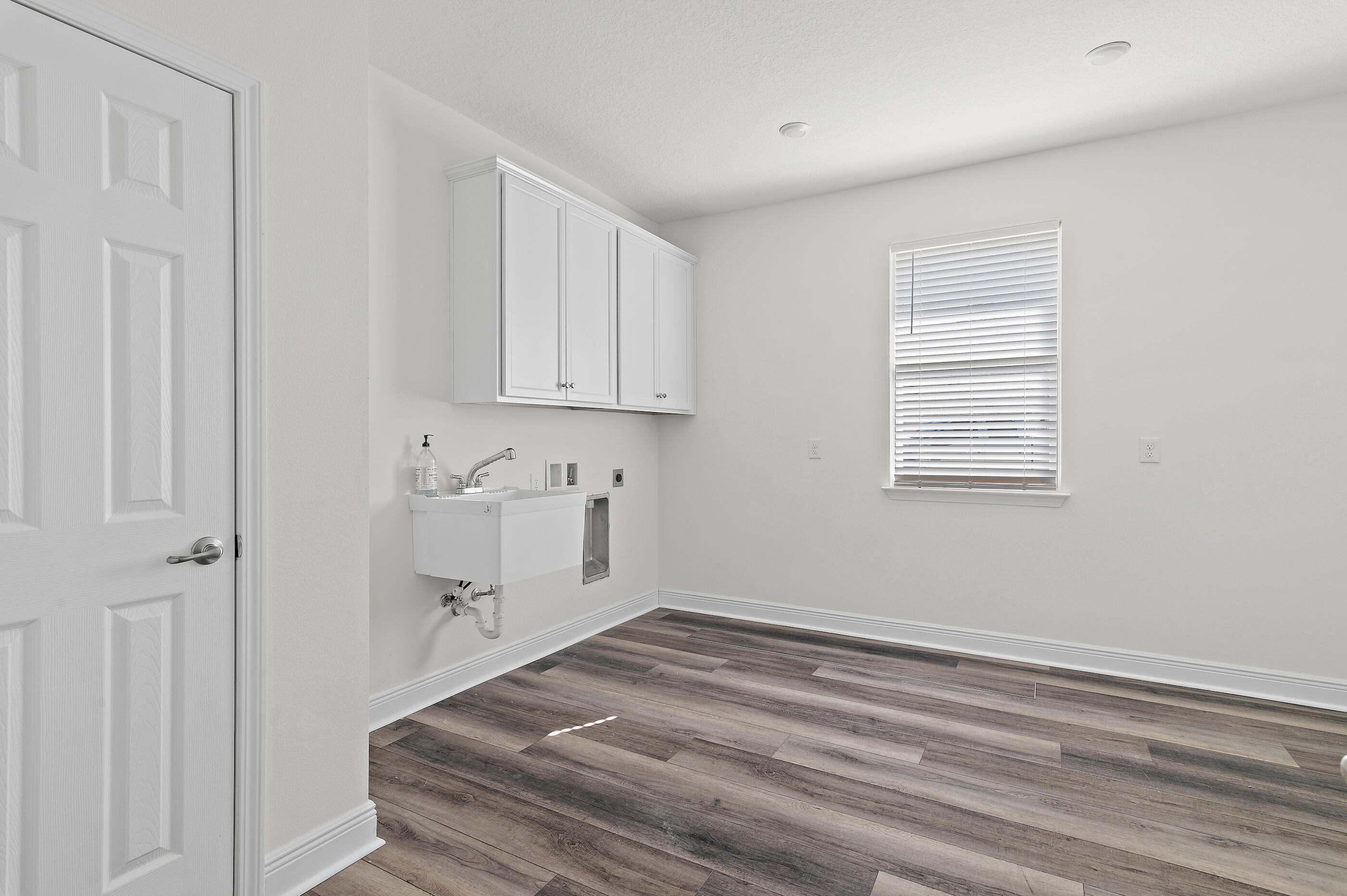 WINDSWEPT ESTATES - Residential