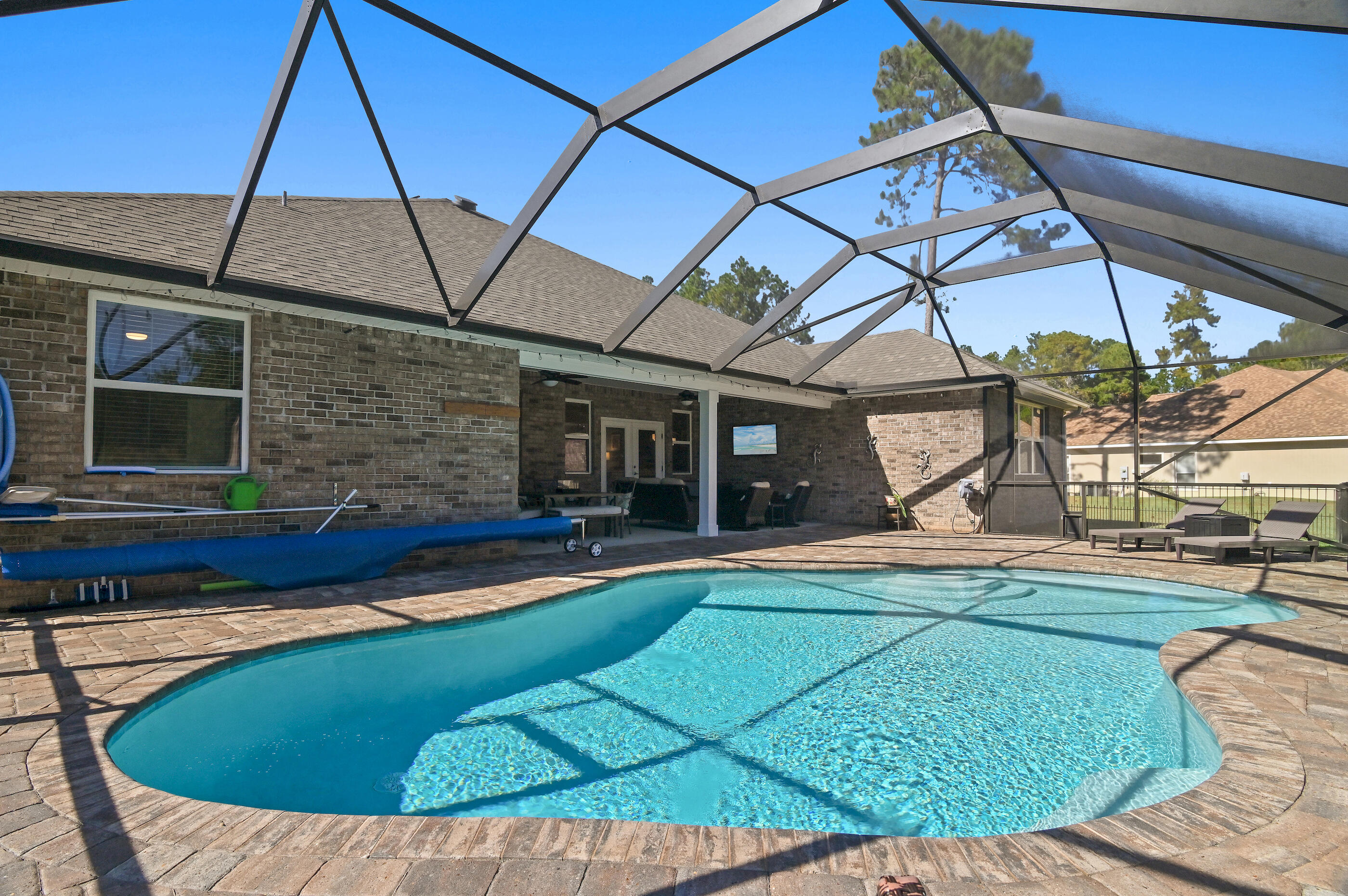 WINDSWEPT ESTATES - Residential