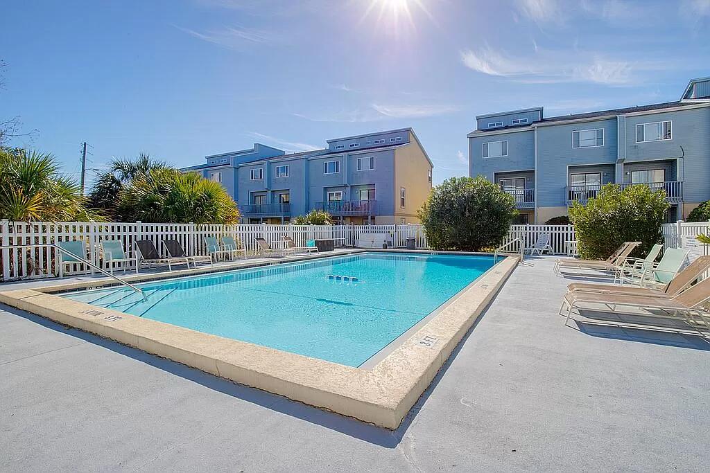 COMMODORES LANDING I - Residential