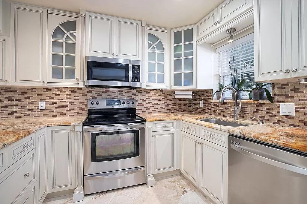 COMMODORES LANDING I - Residential