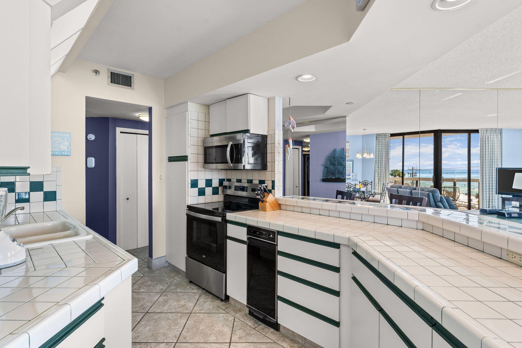 DESTIN SURFSIDE CONDO - Residential