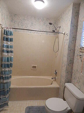 MARINA VILLAS CONDO AT BLUEWATER BAY - Residential