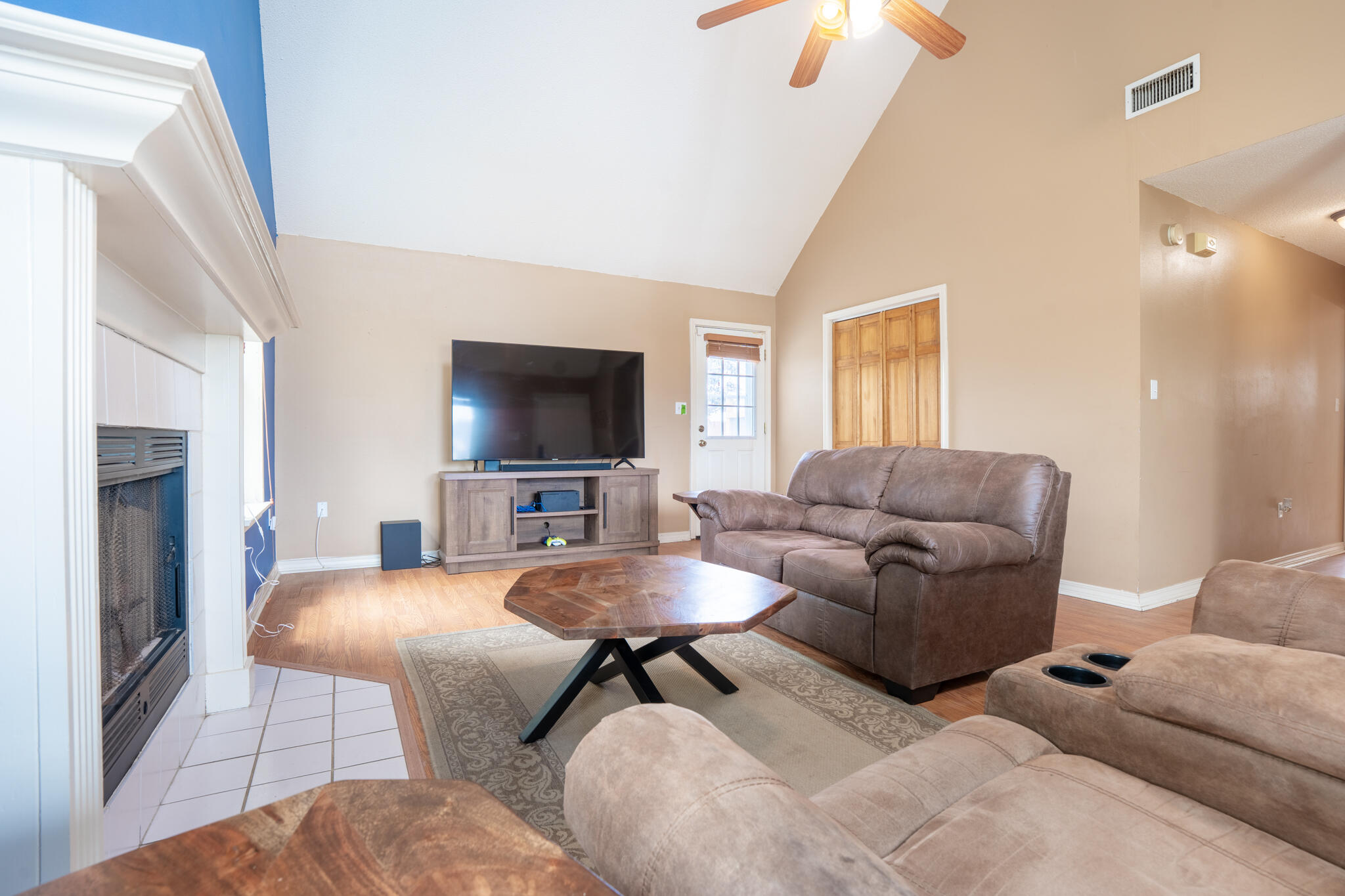 SANDY RIDGE ESTATES - Residential