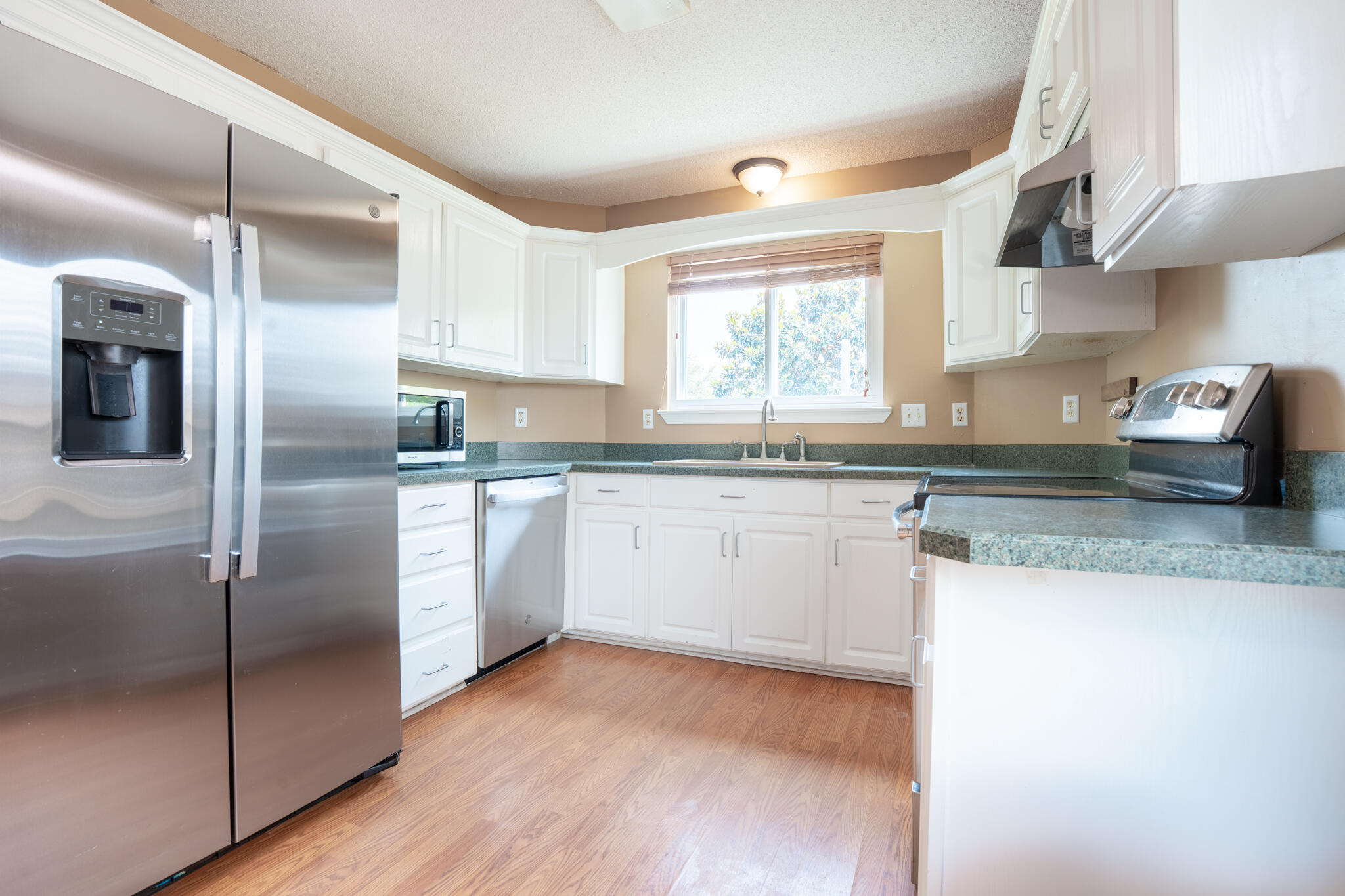 SANDY RIDGE ESTATES - Residential
