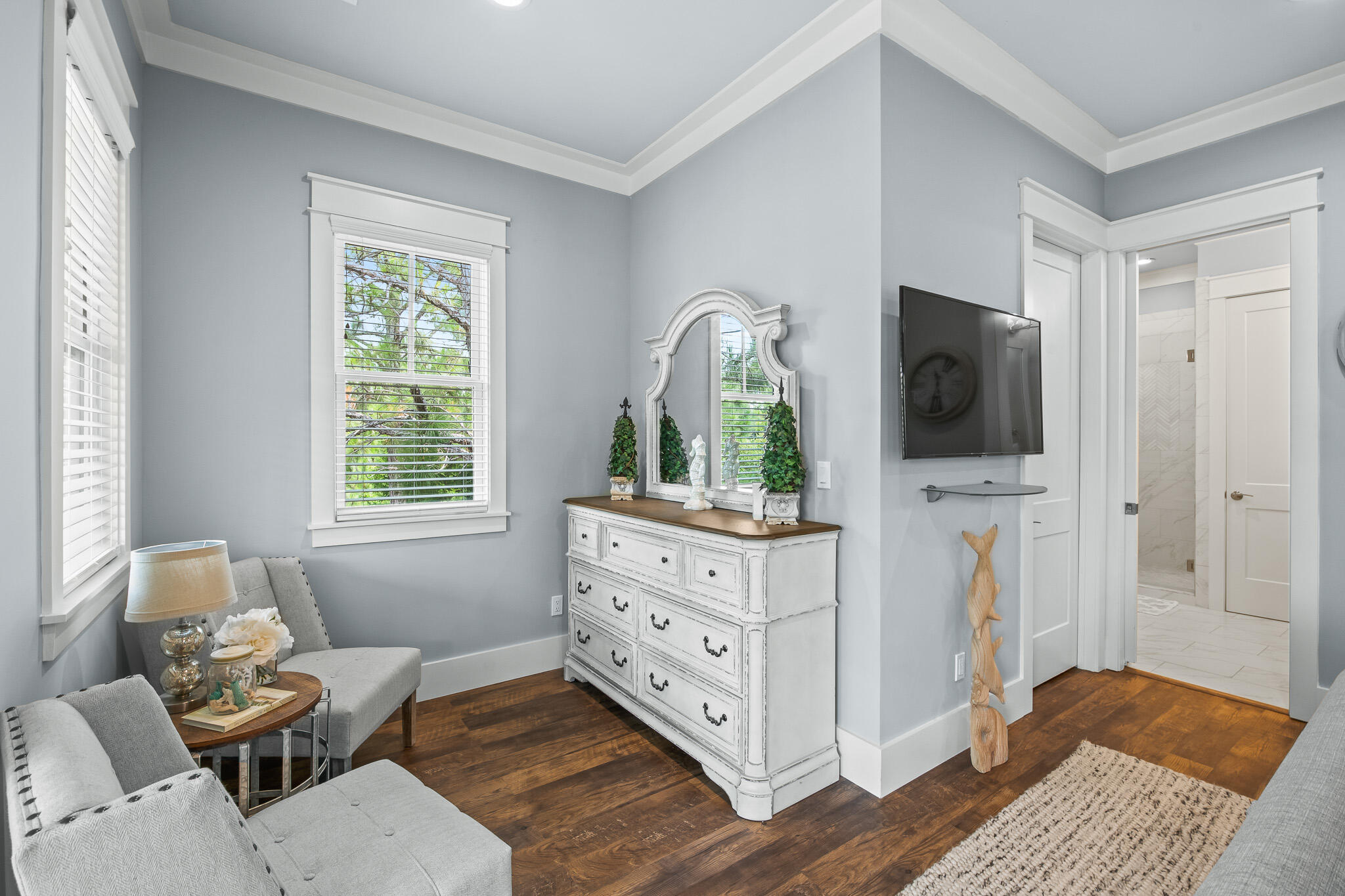 FOREST LAKES - Residential