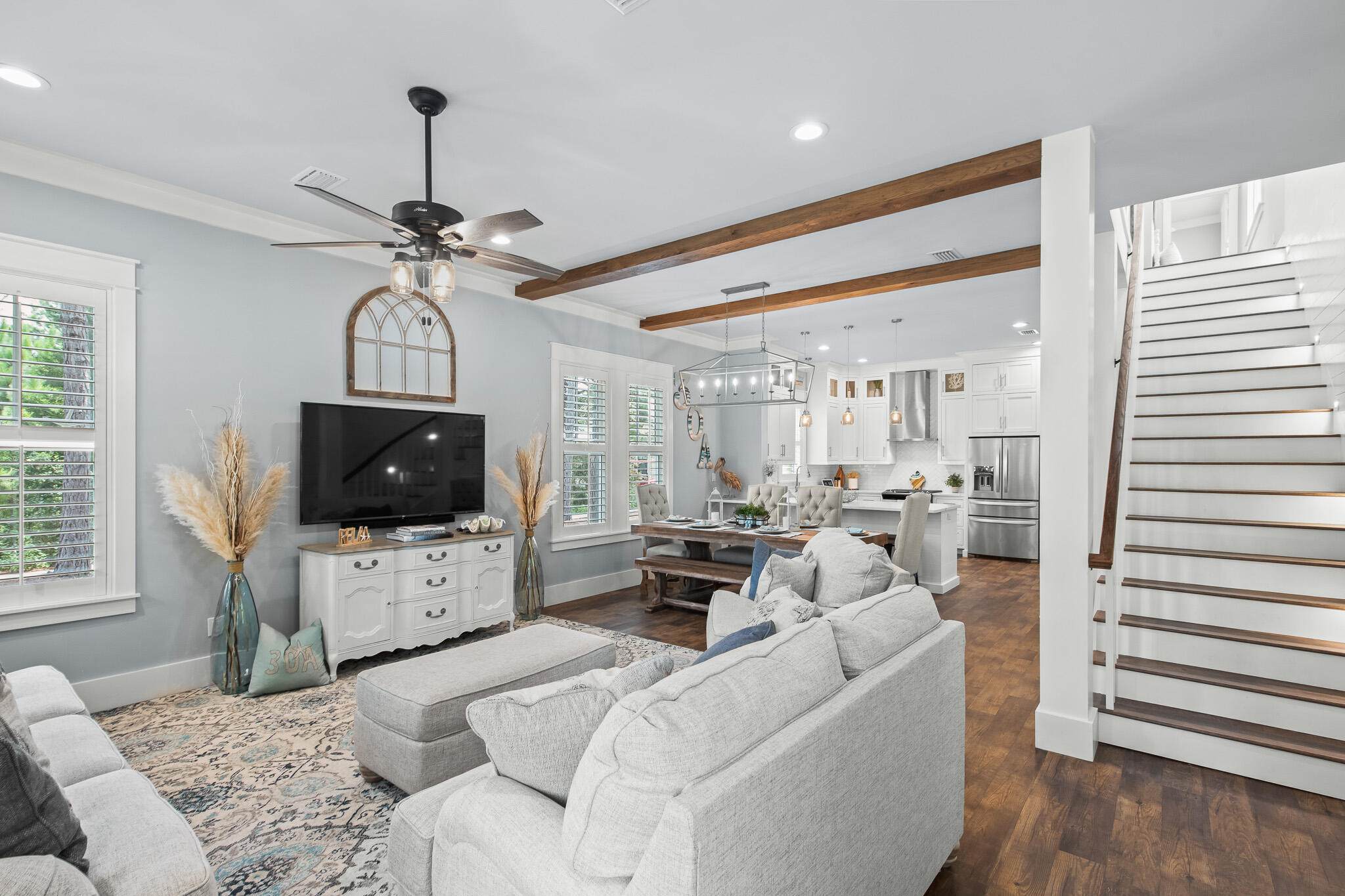 FOREST LAKES - Residential