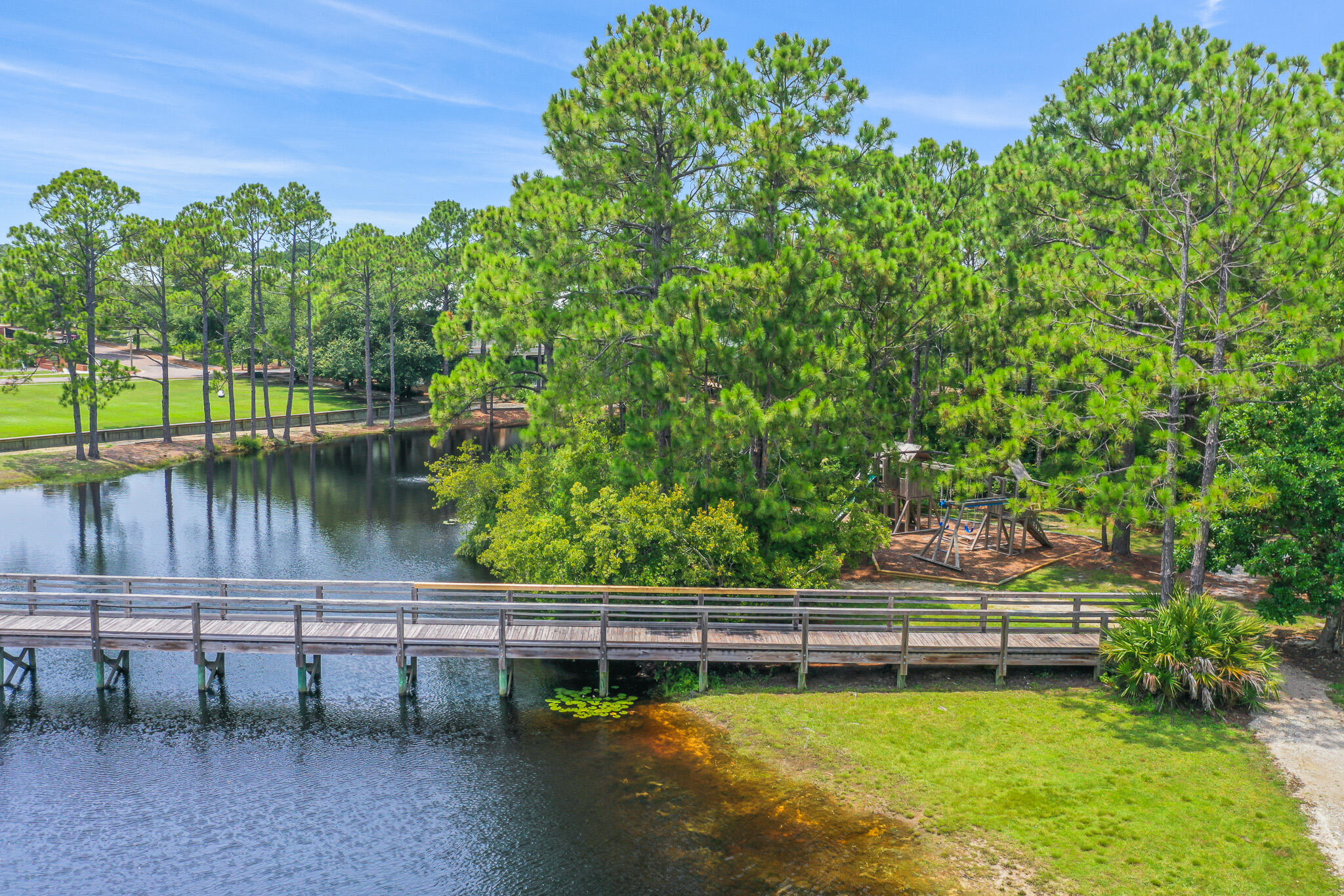 FOREST LAKES - Residential