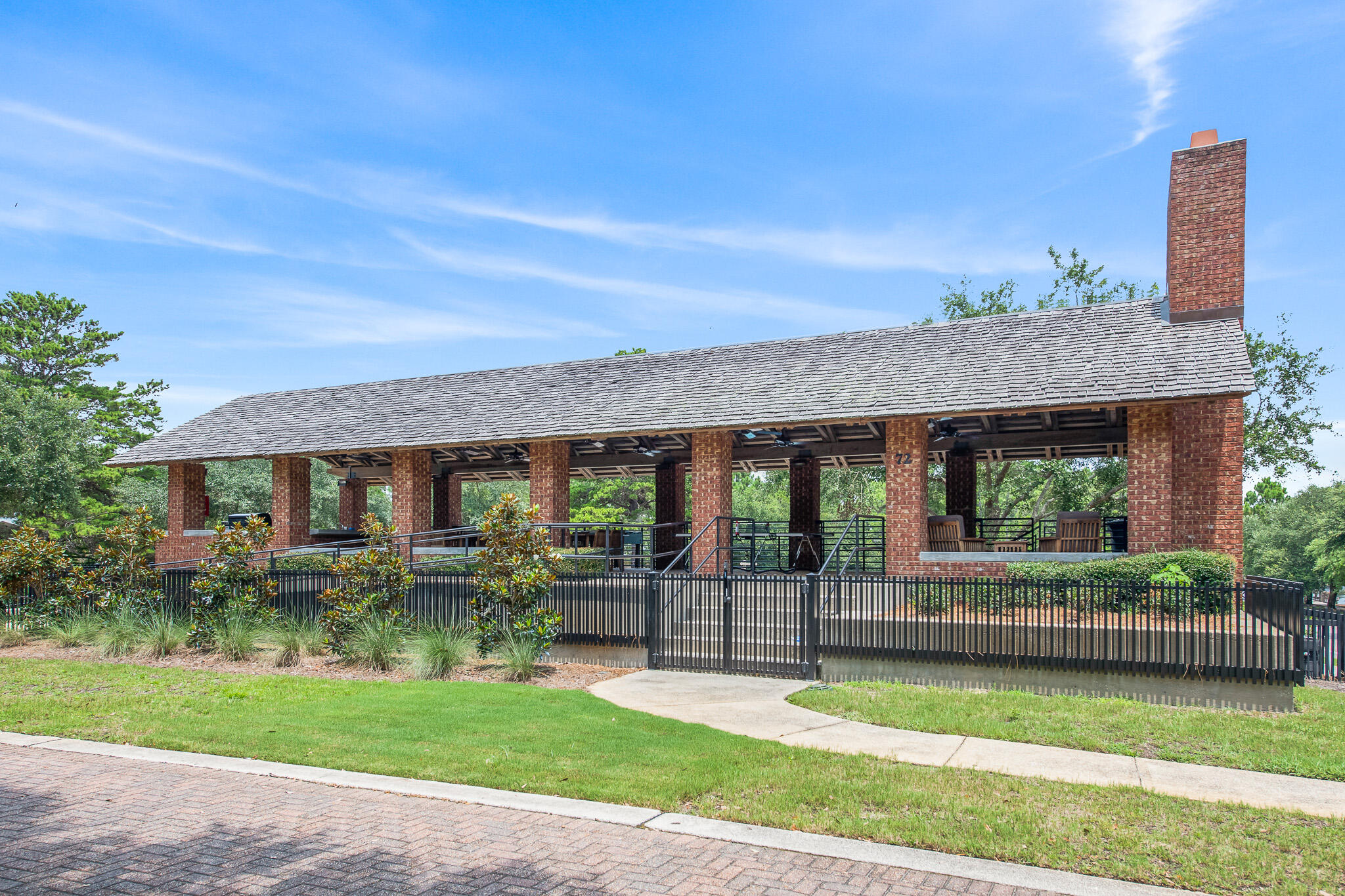 FOREST LAKES - Residential
