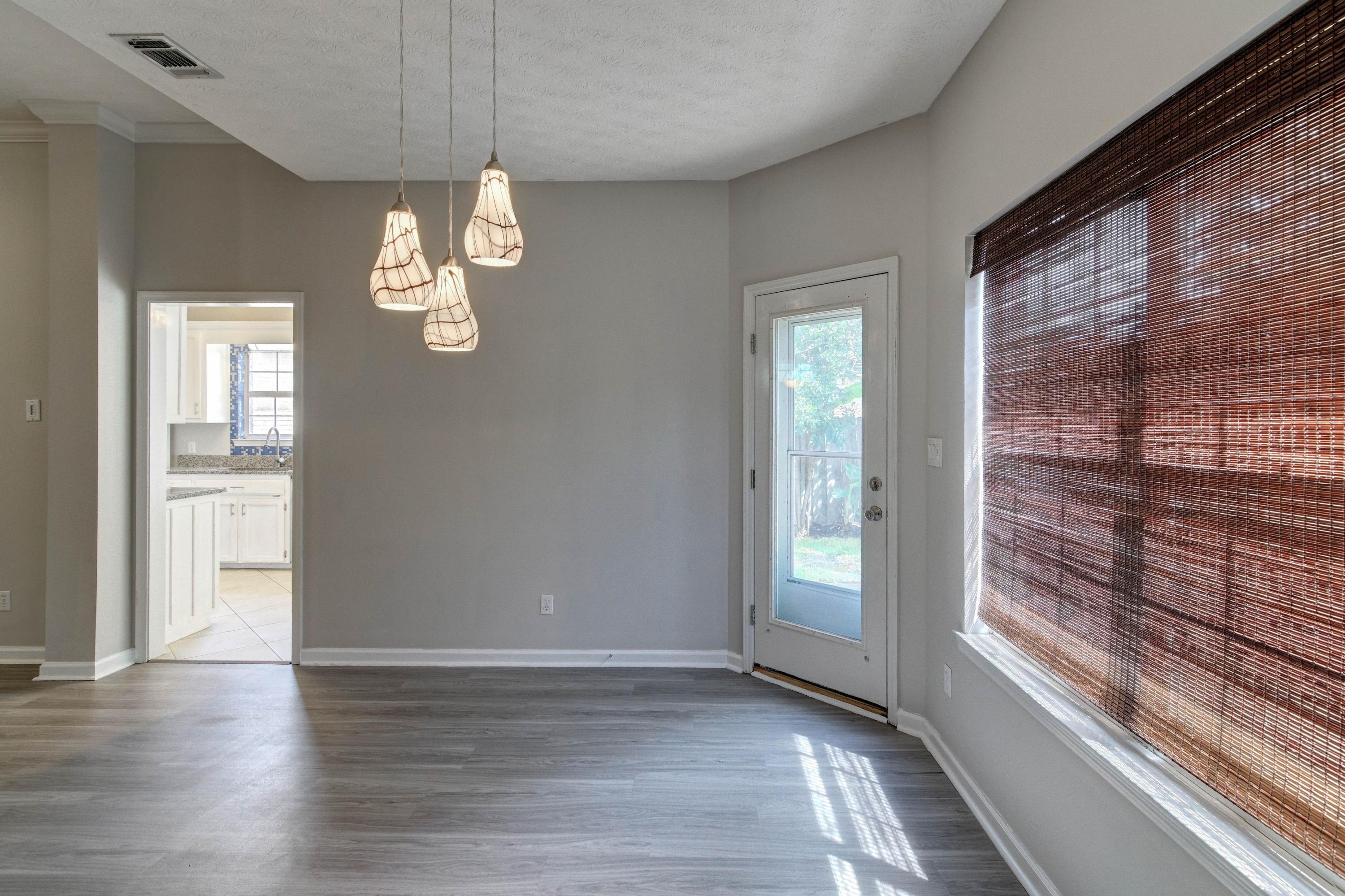 FAIRWAYS AT TIGER POINT EAST - Residential