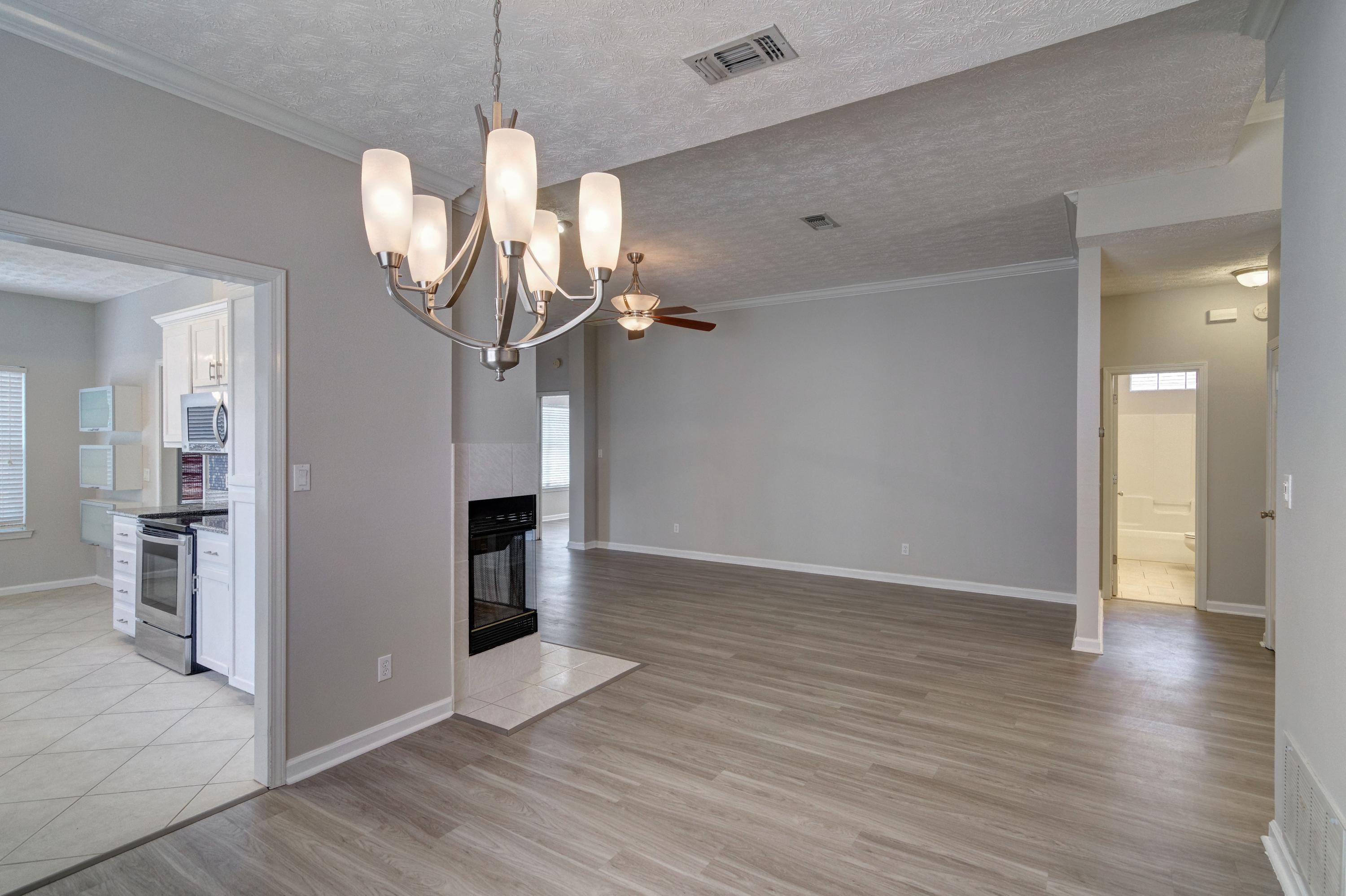 FAIRWAYS AT TIGER POINT EAST - Residential