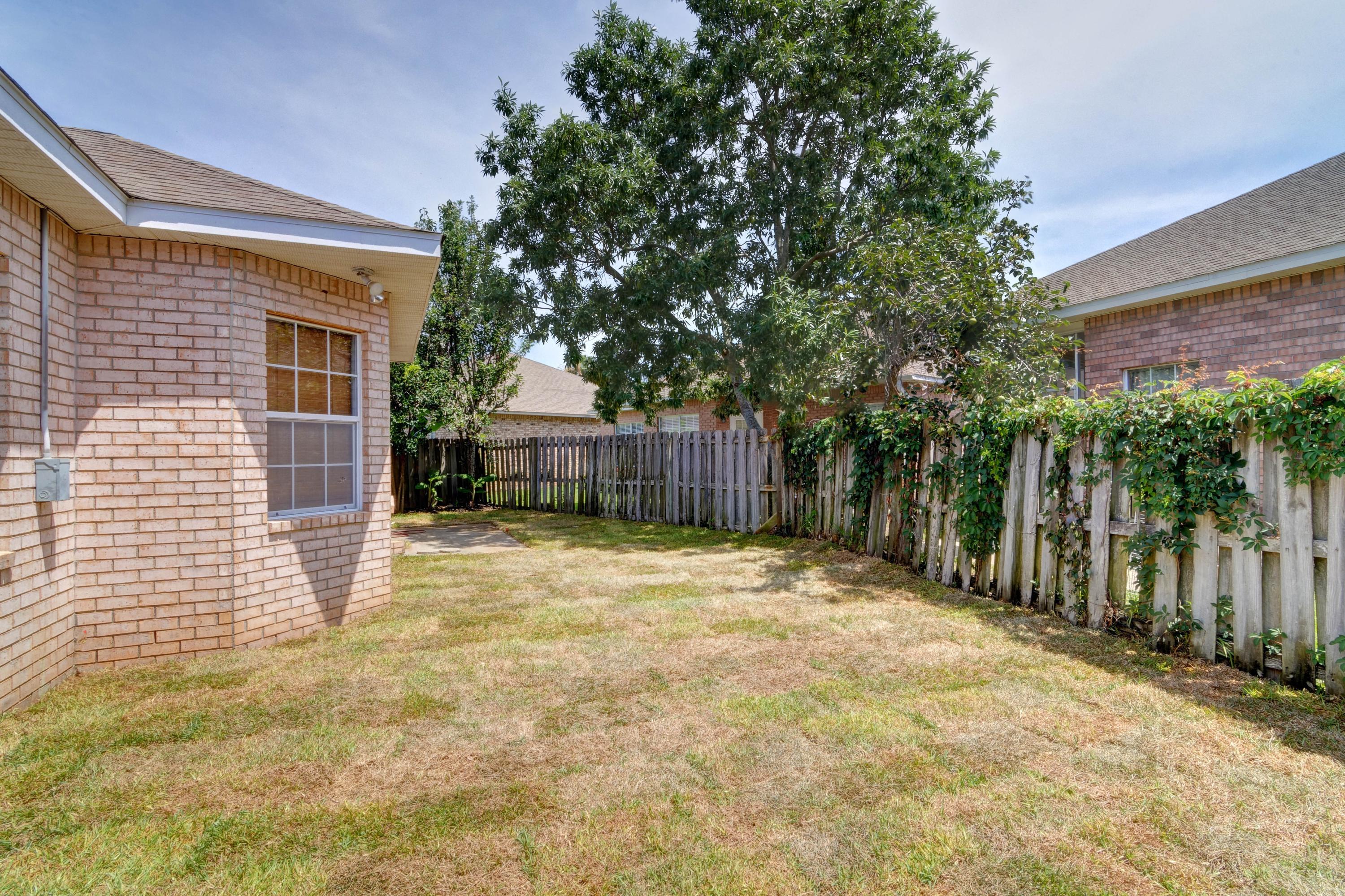 FAIRWAYS AT TIGER POINT EAST - Residential