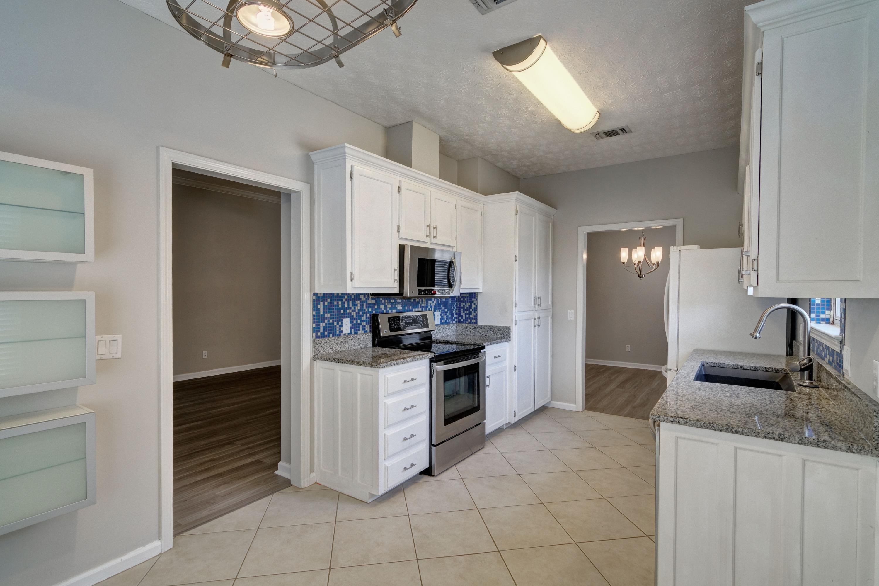 FAIRWAYS AT TIGER POINT EAST - Residential