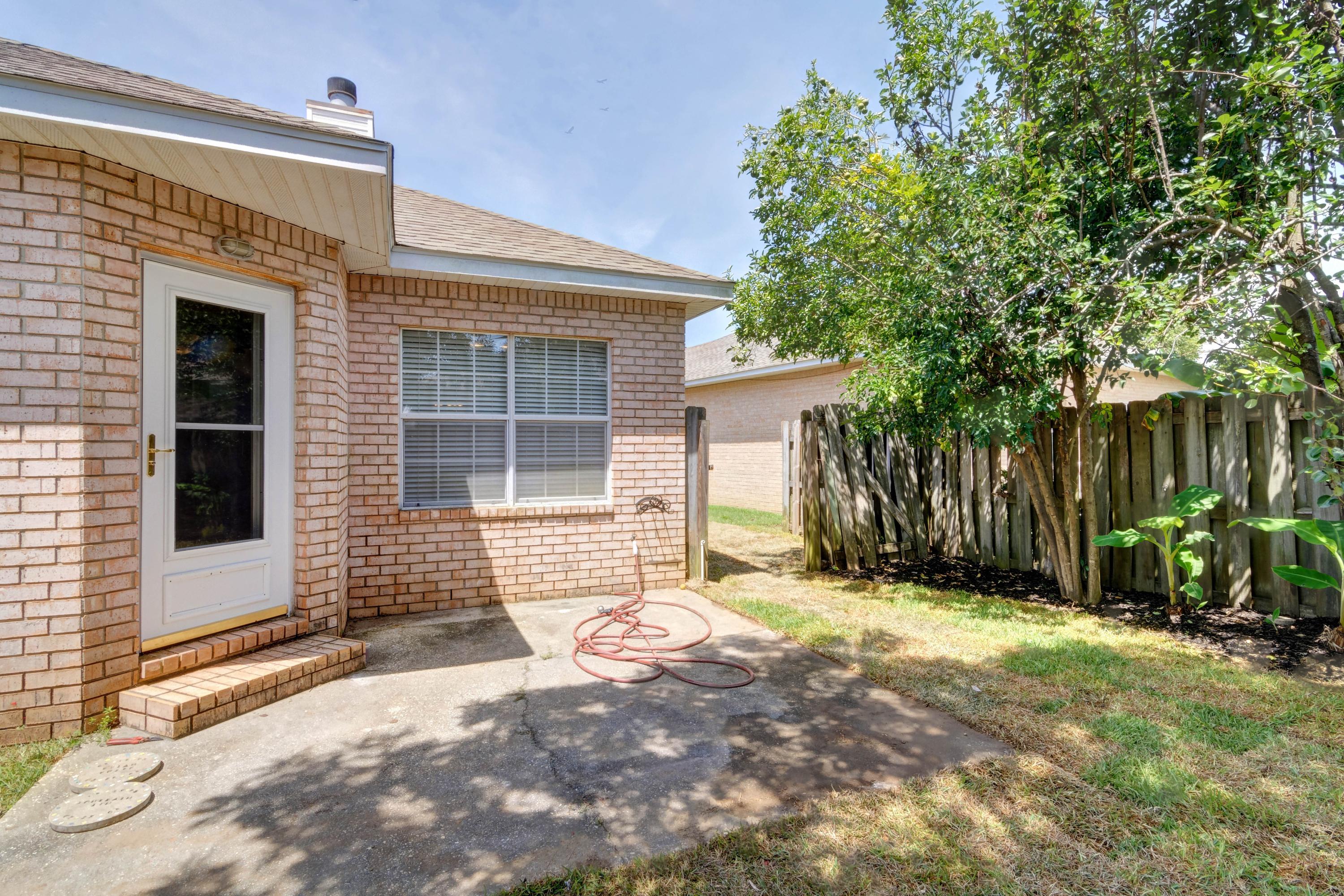 FAIRWAYS AT TIGER POINT EAST - Residential
