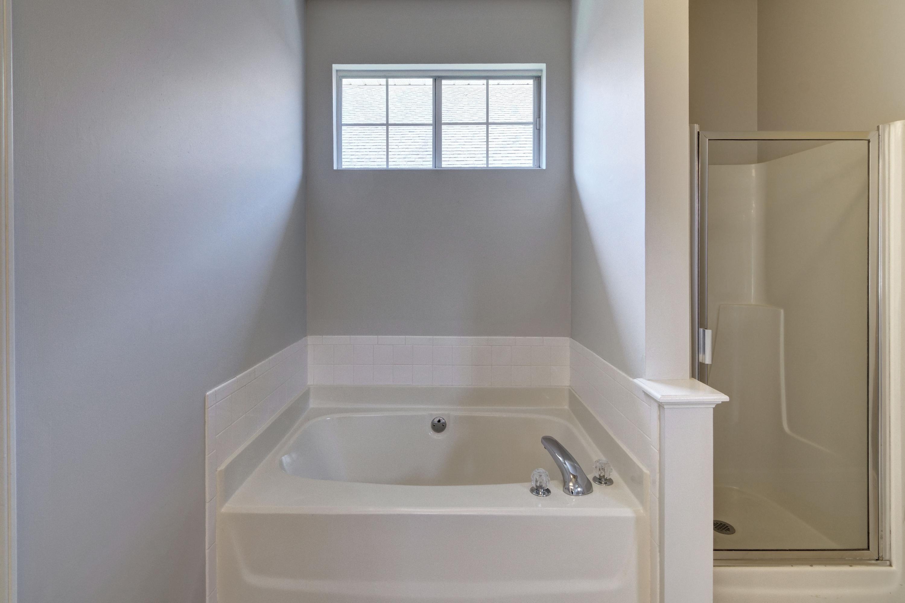 FAIRWAYS AT TIGER POINT EAST - Residential