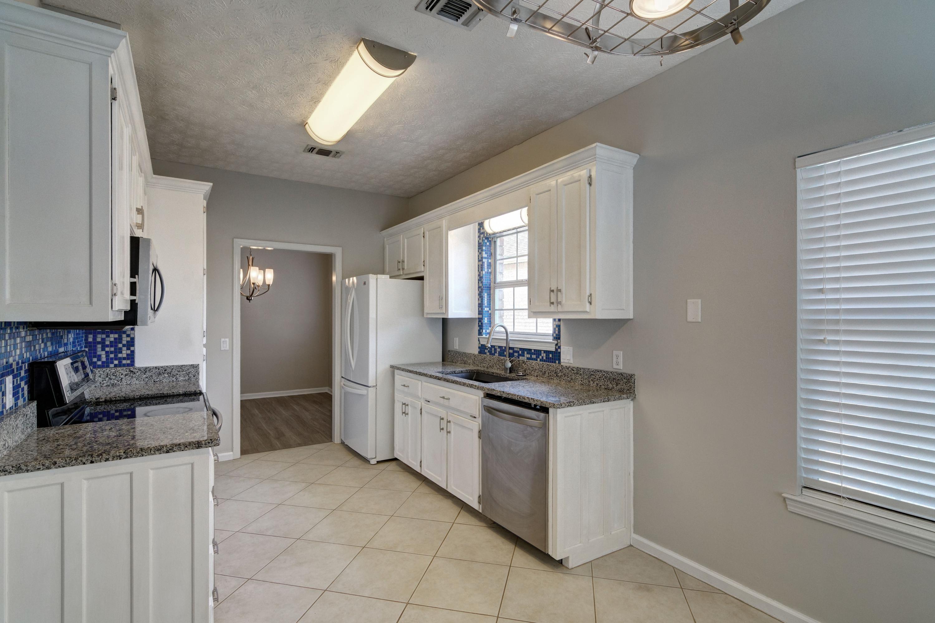 FAIRWAYS AT TIGER POINT EAST - Residential