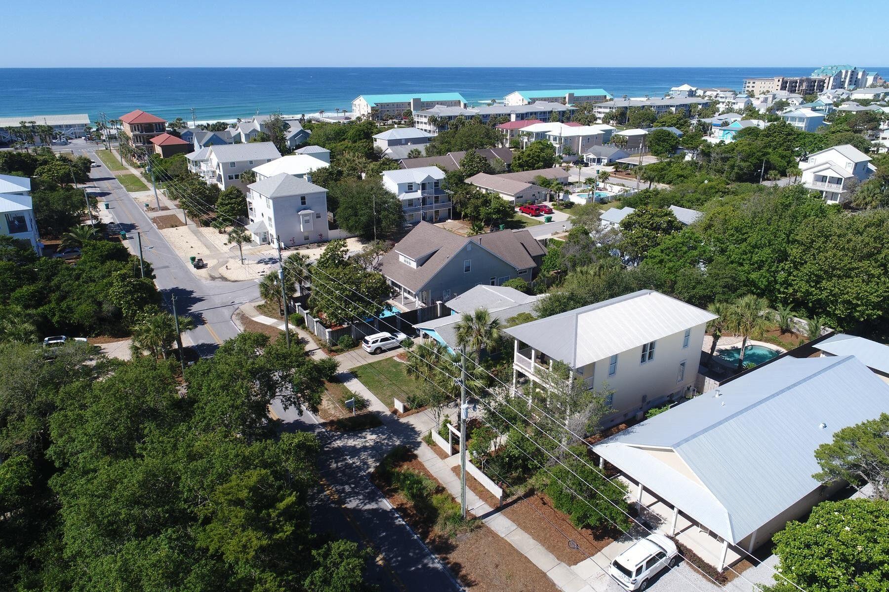 CRYSTAL BEACH - Residential