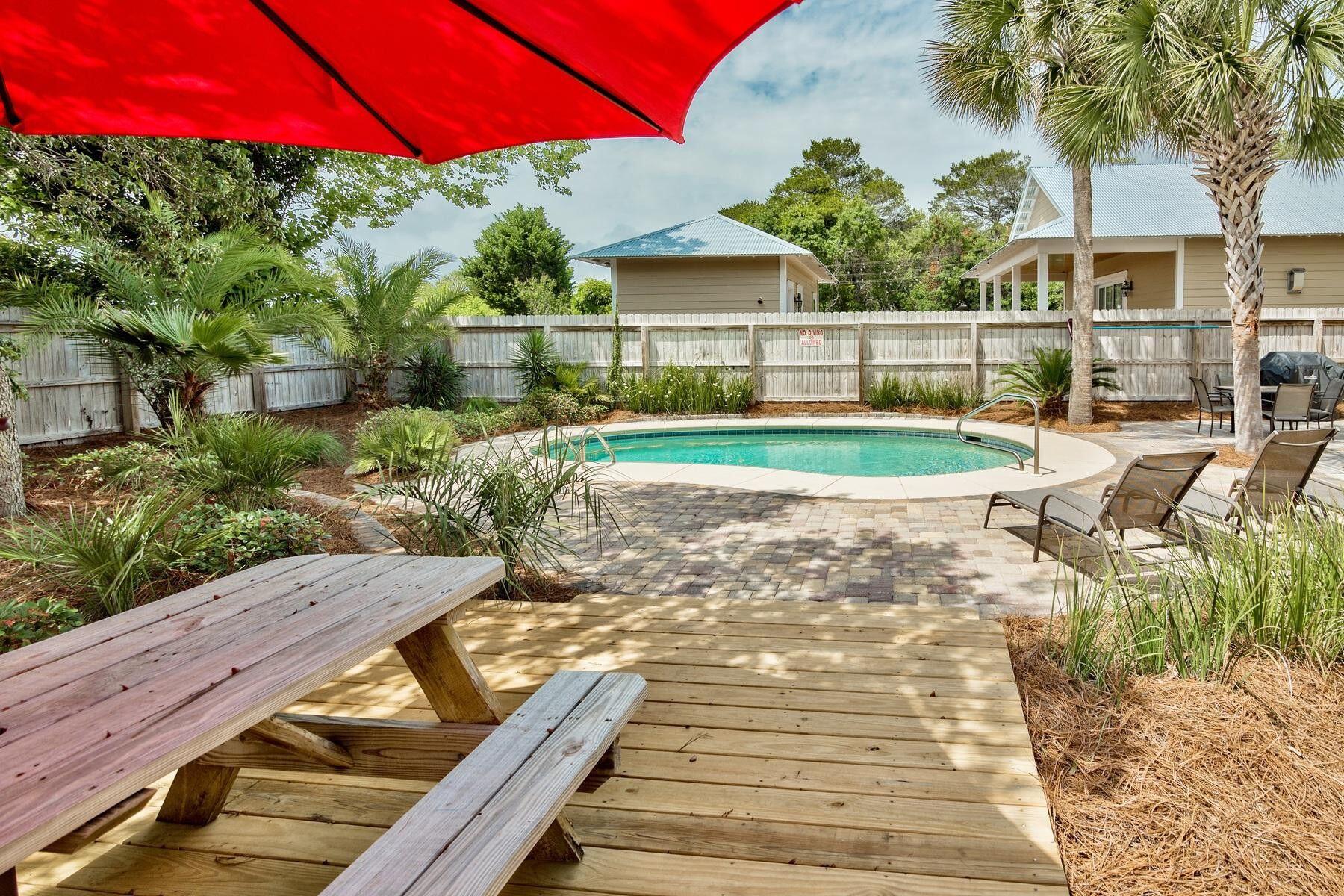 CRYSTAL BEACH - Residential