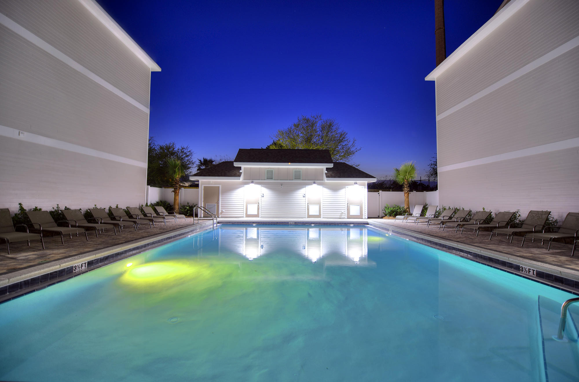 DRIFTWOOD DRIVE TOWNHOMES - Residential