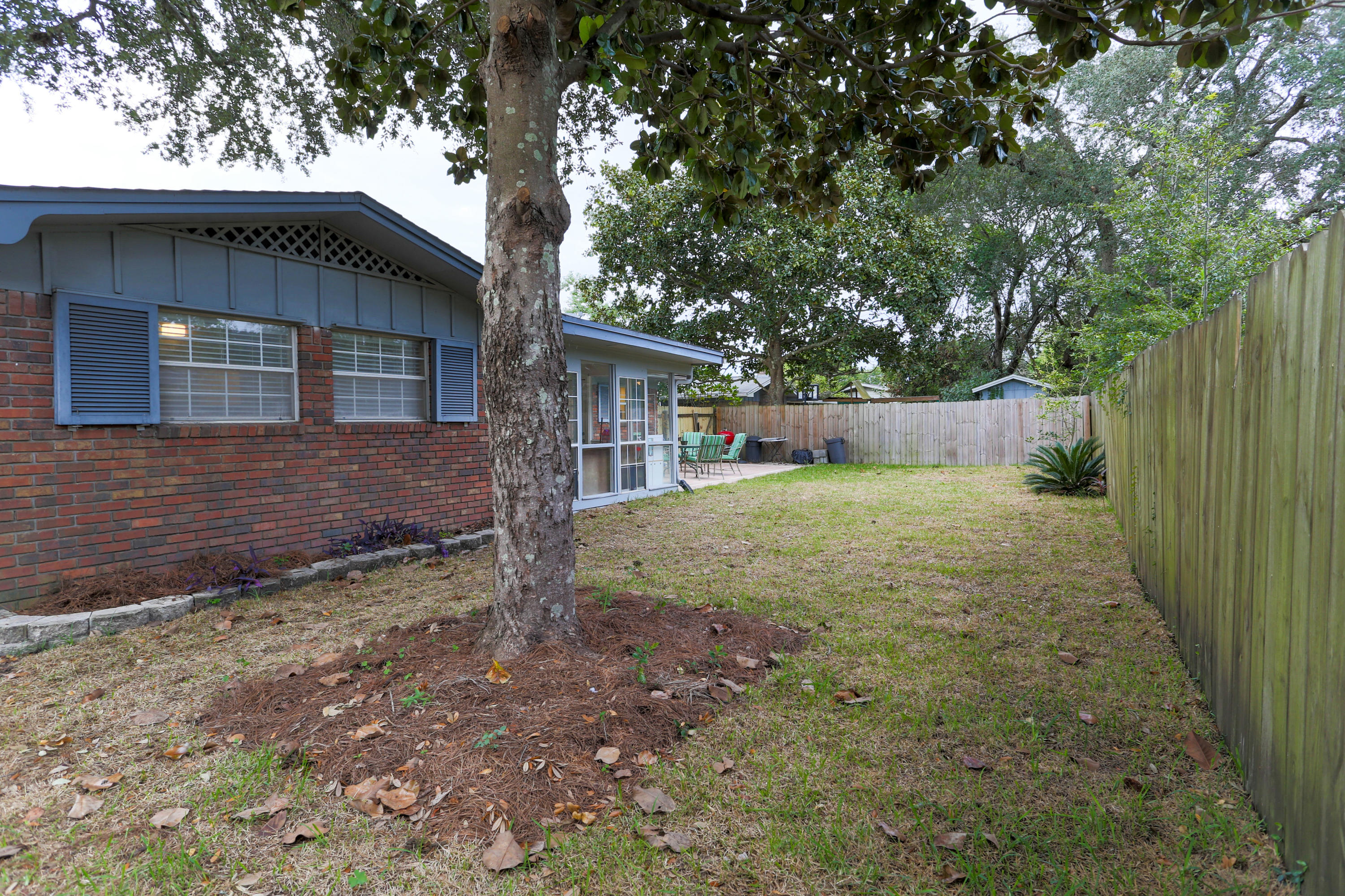 BAYOU WOODS 2ND ADDN - Residential