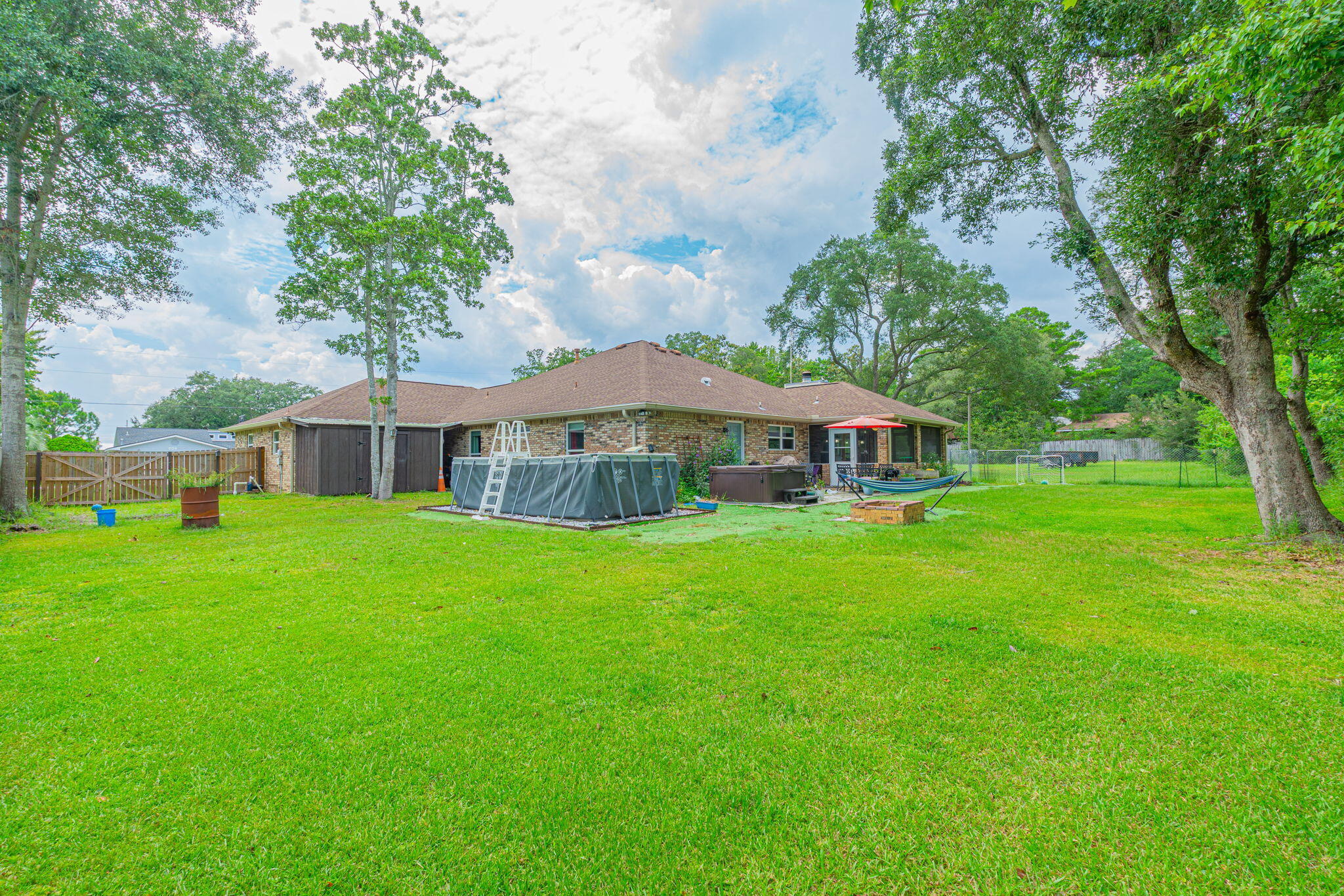 FIELD S/D 1ST ADDN - Residential