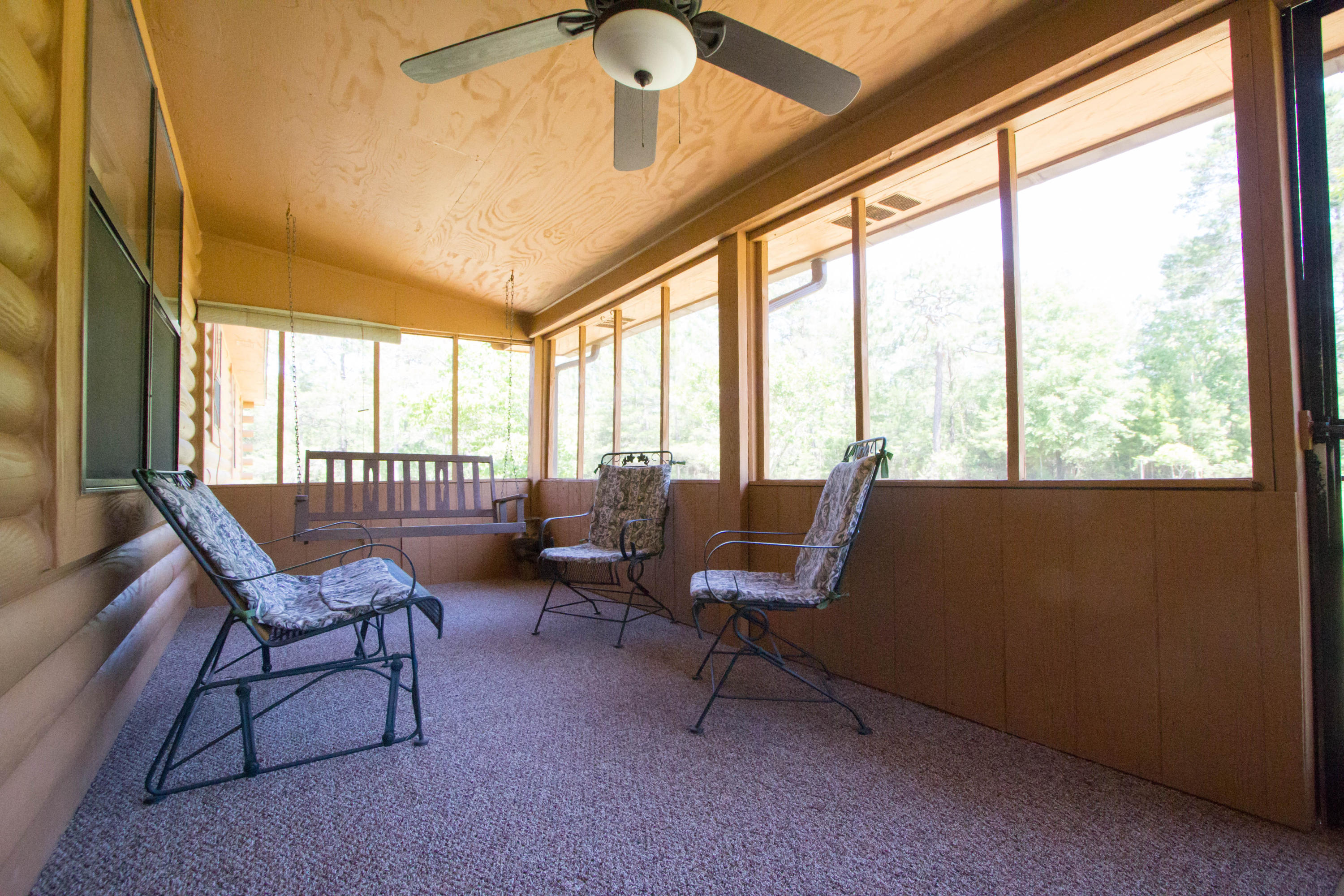 PRCL C DESC MORE AS:COM AT THE NW/C OF SEC RUN S 00 DEG 00'00''W 658.04 FT RUN N 84 DEG 32'53''E 174 - Residential