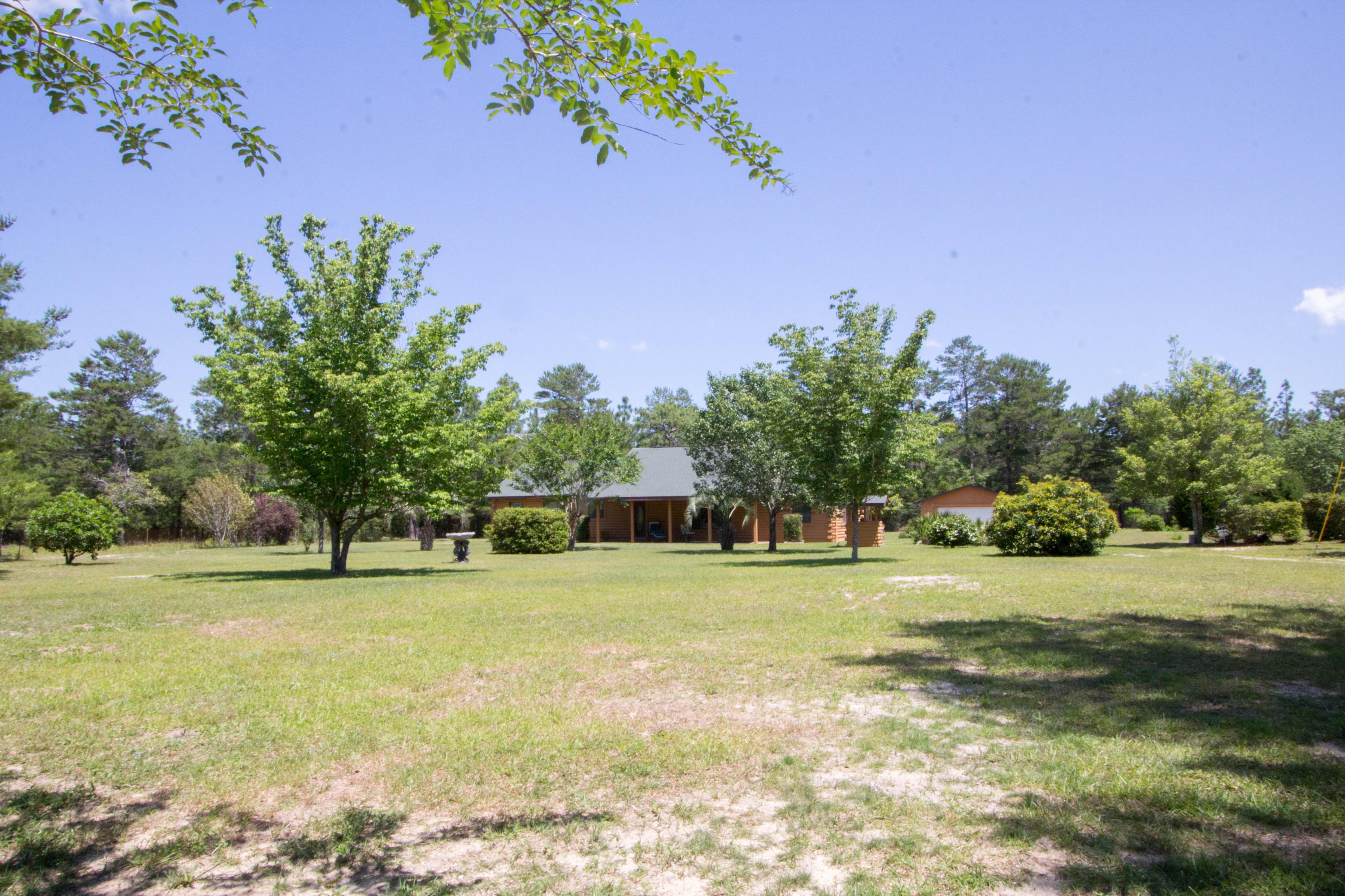 PRCL C DESC MORE AS:COM AT THE NW/C OF SEC RUN S 00 DEG 00'00''W 658.04 FT RUN N 84 DEG 32'53''E 174 - Residential