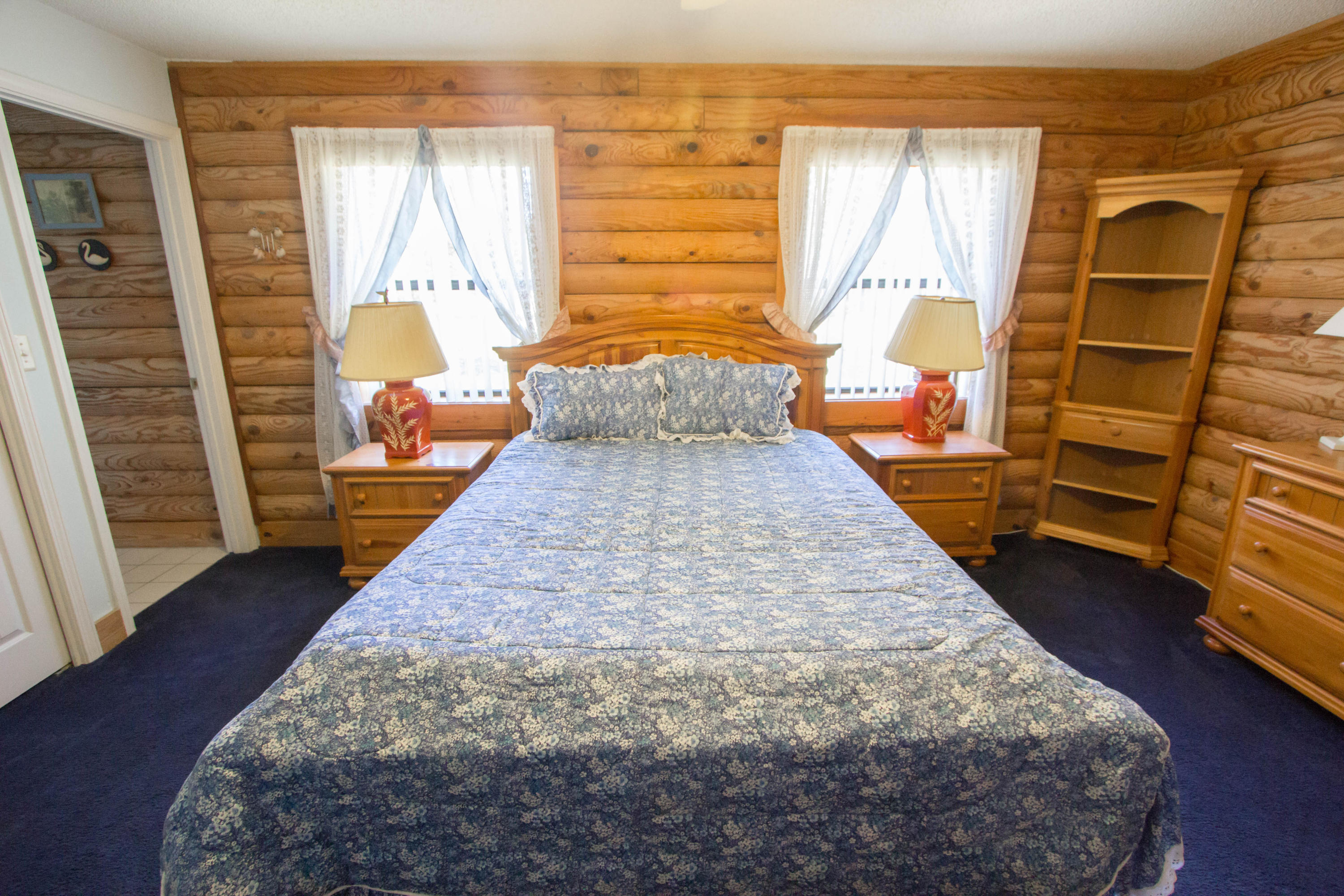 PRCL C DESC MORE AS:COM AT THE NW/C OF SEC RUN S 00 DEG 00'00''W 658.04 FT RUN N 84 DEG 32'53''E 174 - Residential