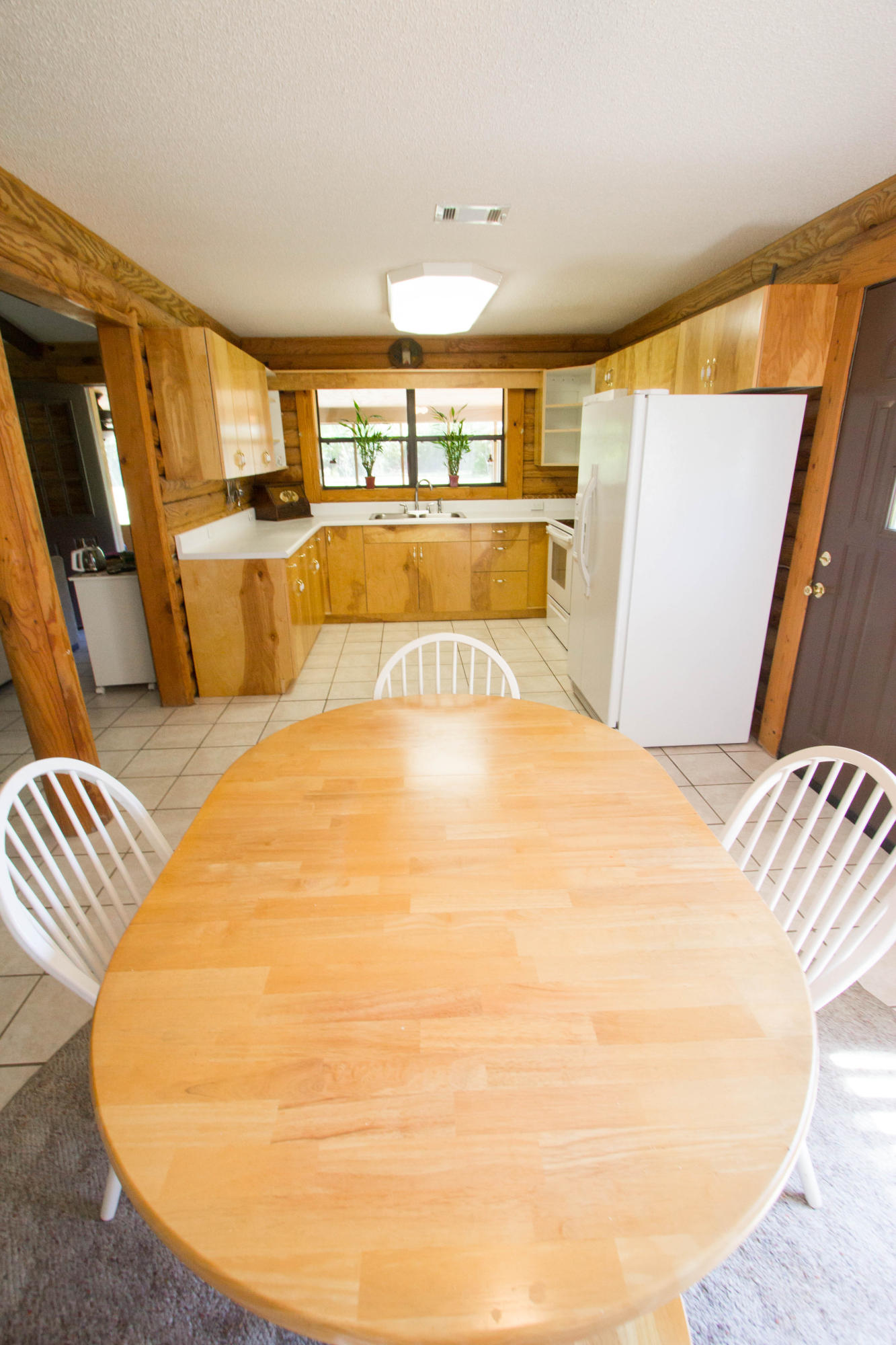 PRCL C DESC MORE AS:COM AT THE NW/C OF SEC RUN S 00 DEG 00'00''W 658.04 FT RUN N 84 DEG 32'53''E 174 - Residential