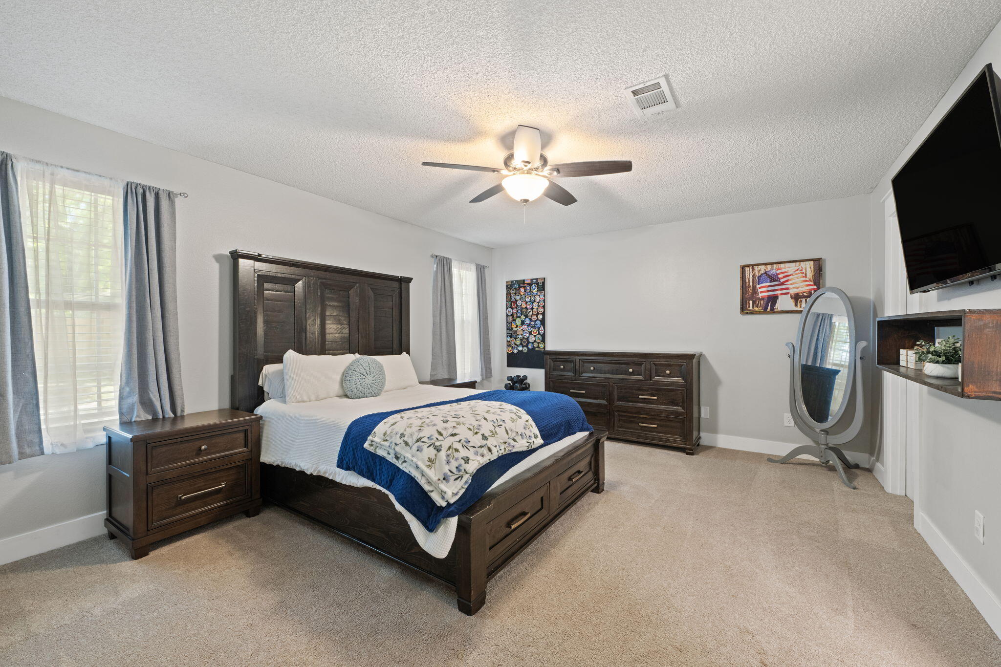 COUNTRY BREEZE ESTATES - Residential