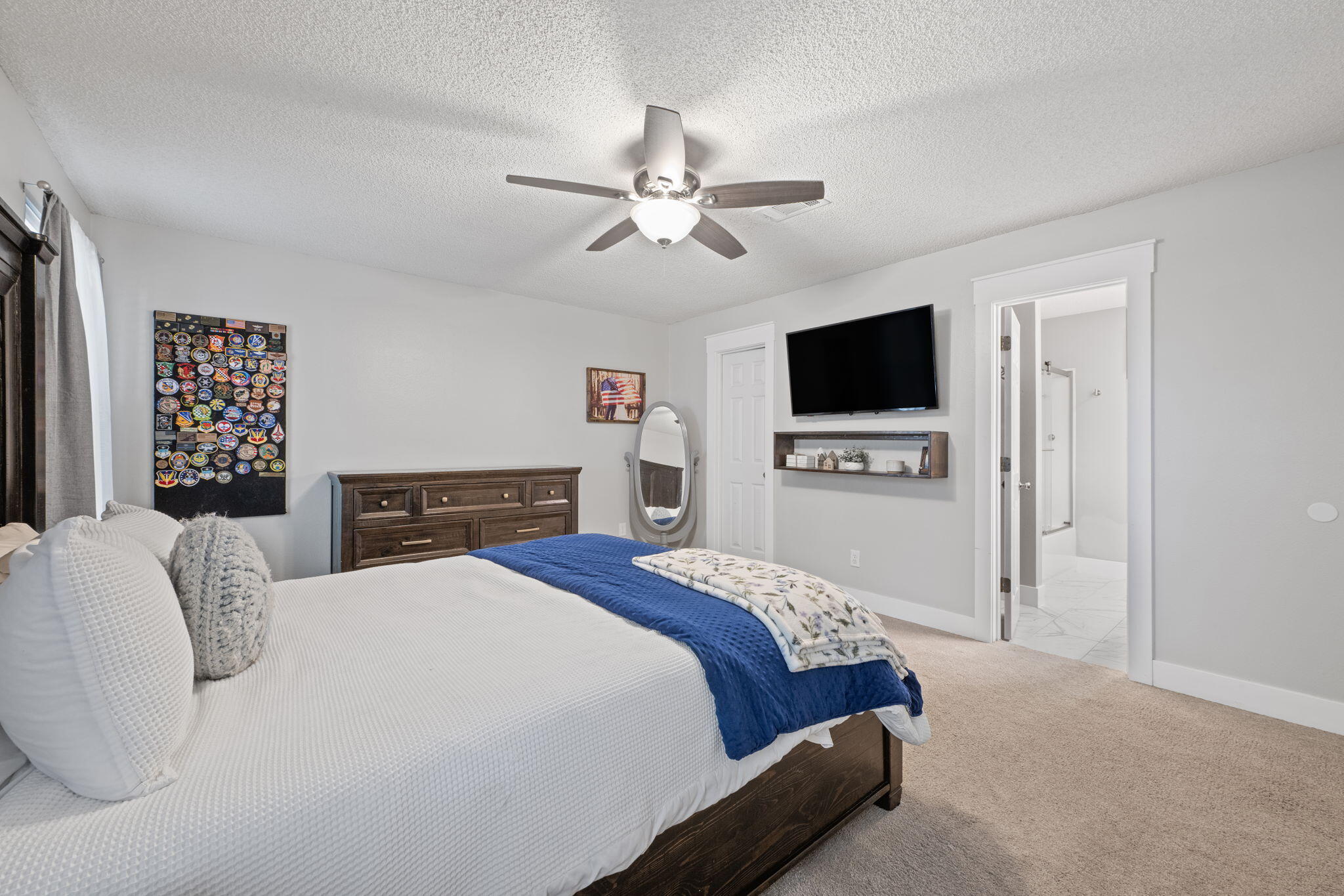 COUNTRY BREEZE ESTATES - Residential