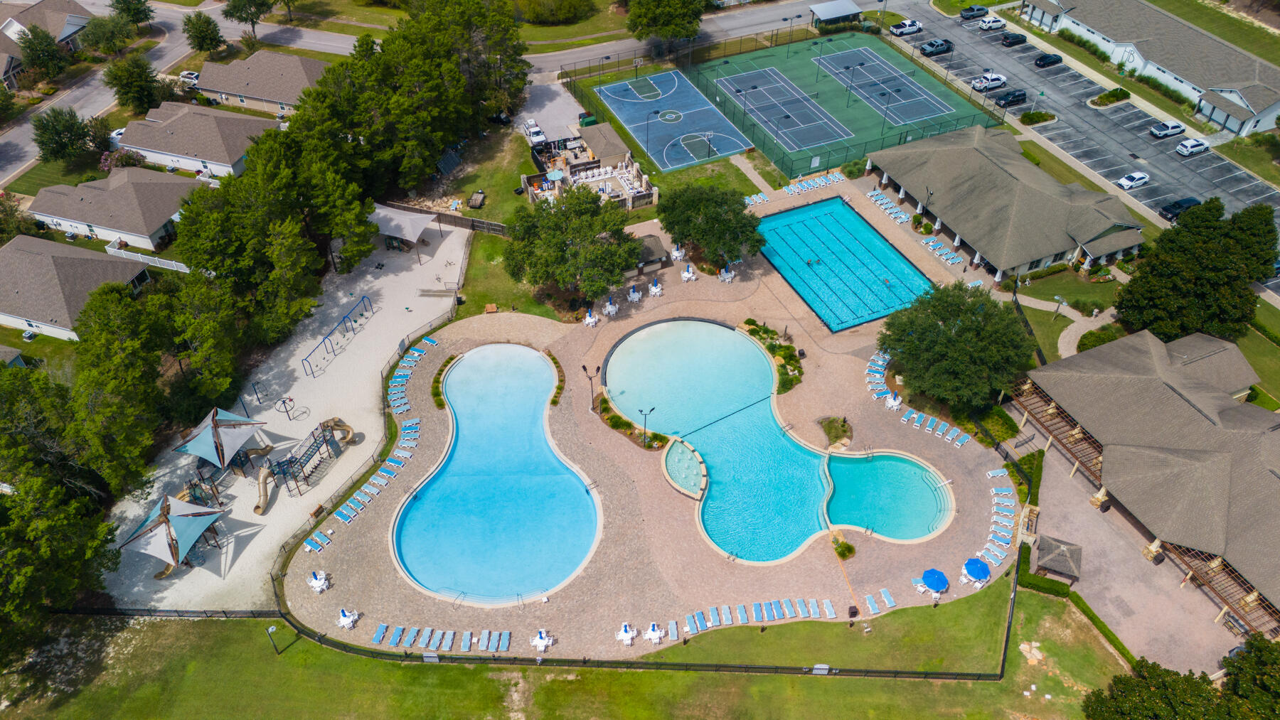 HAMMOCK BAY - Residential