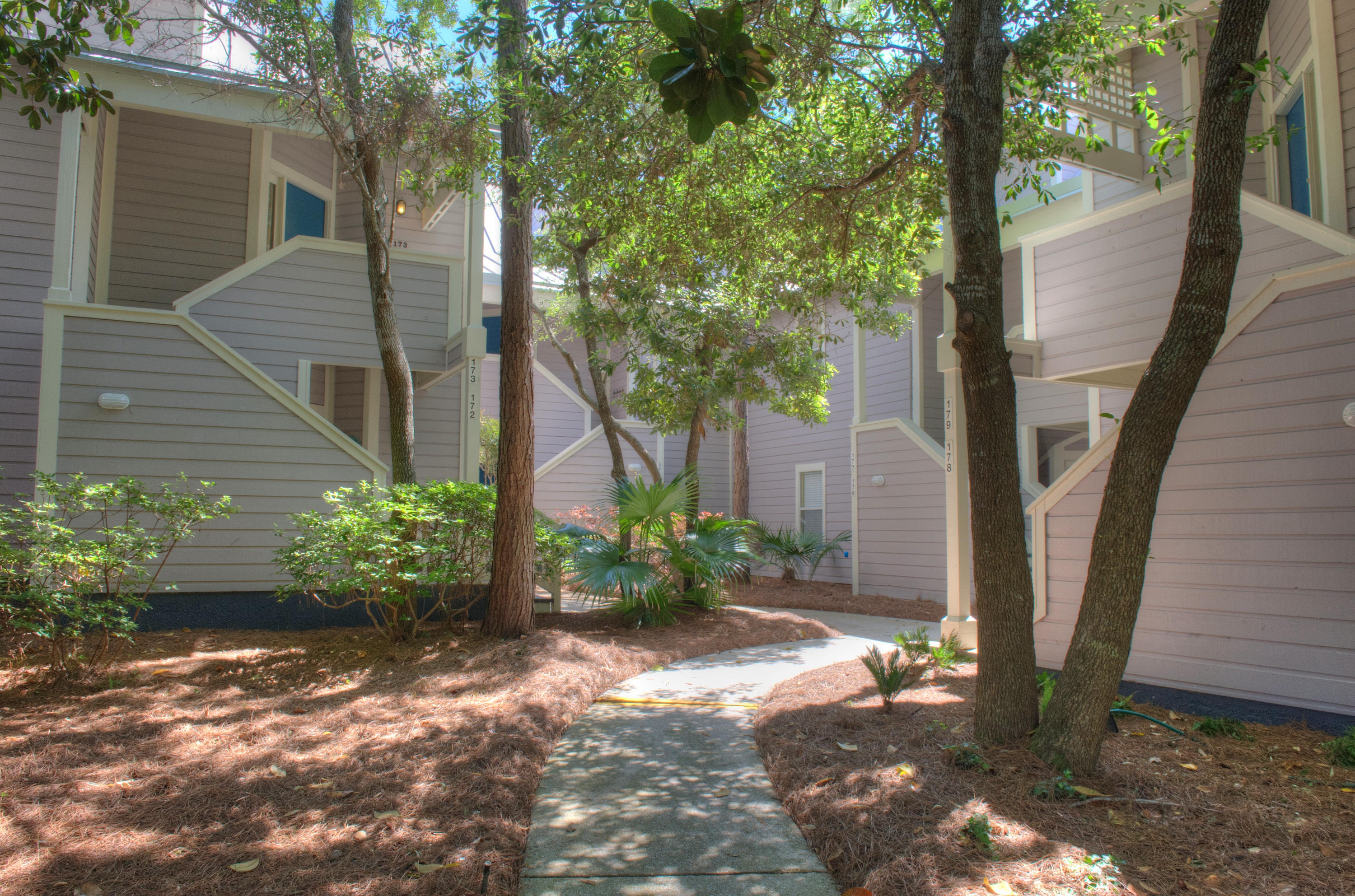 HIDDEN DUNES BEACH COTTAGES 2 - Residential