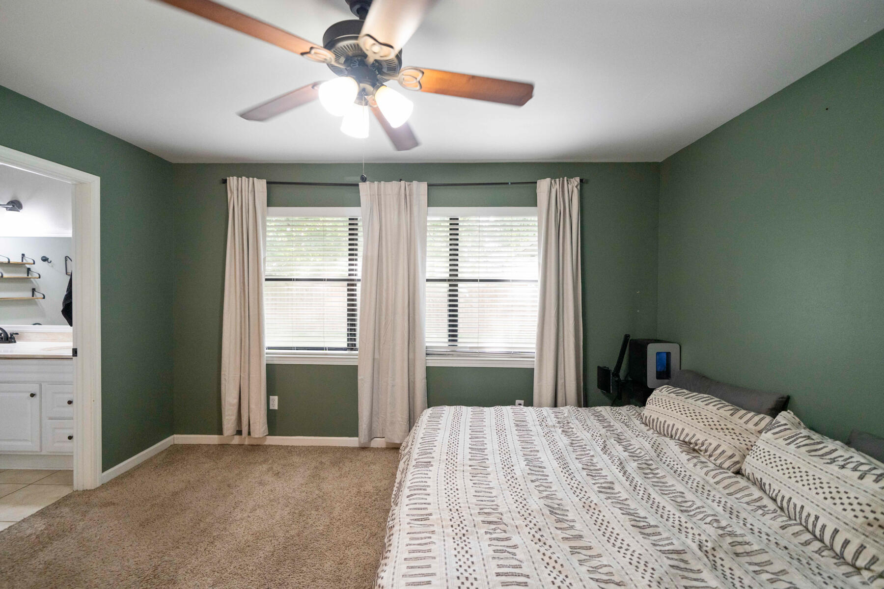 PINE MEADOWS - Residential