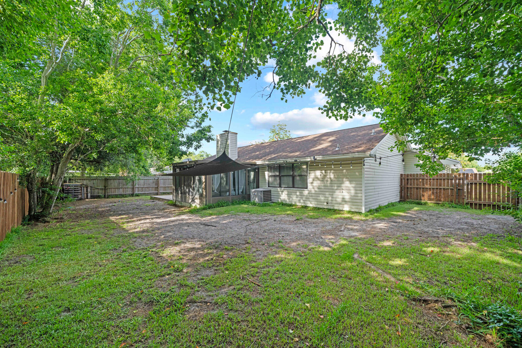 PINE MEADOWS - Residential