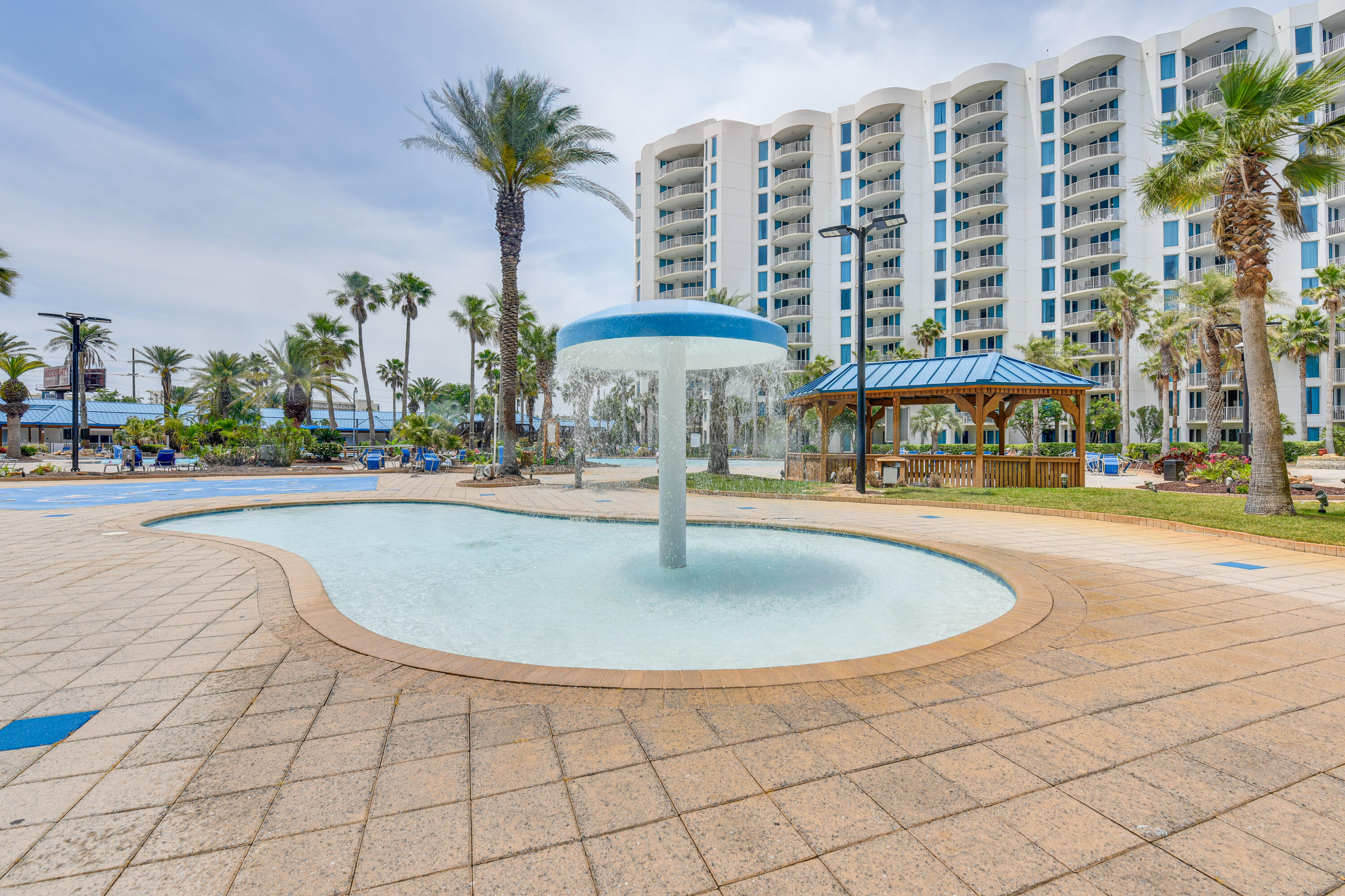 THE PALMS OF DESTIN - Residential